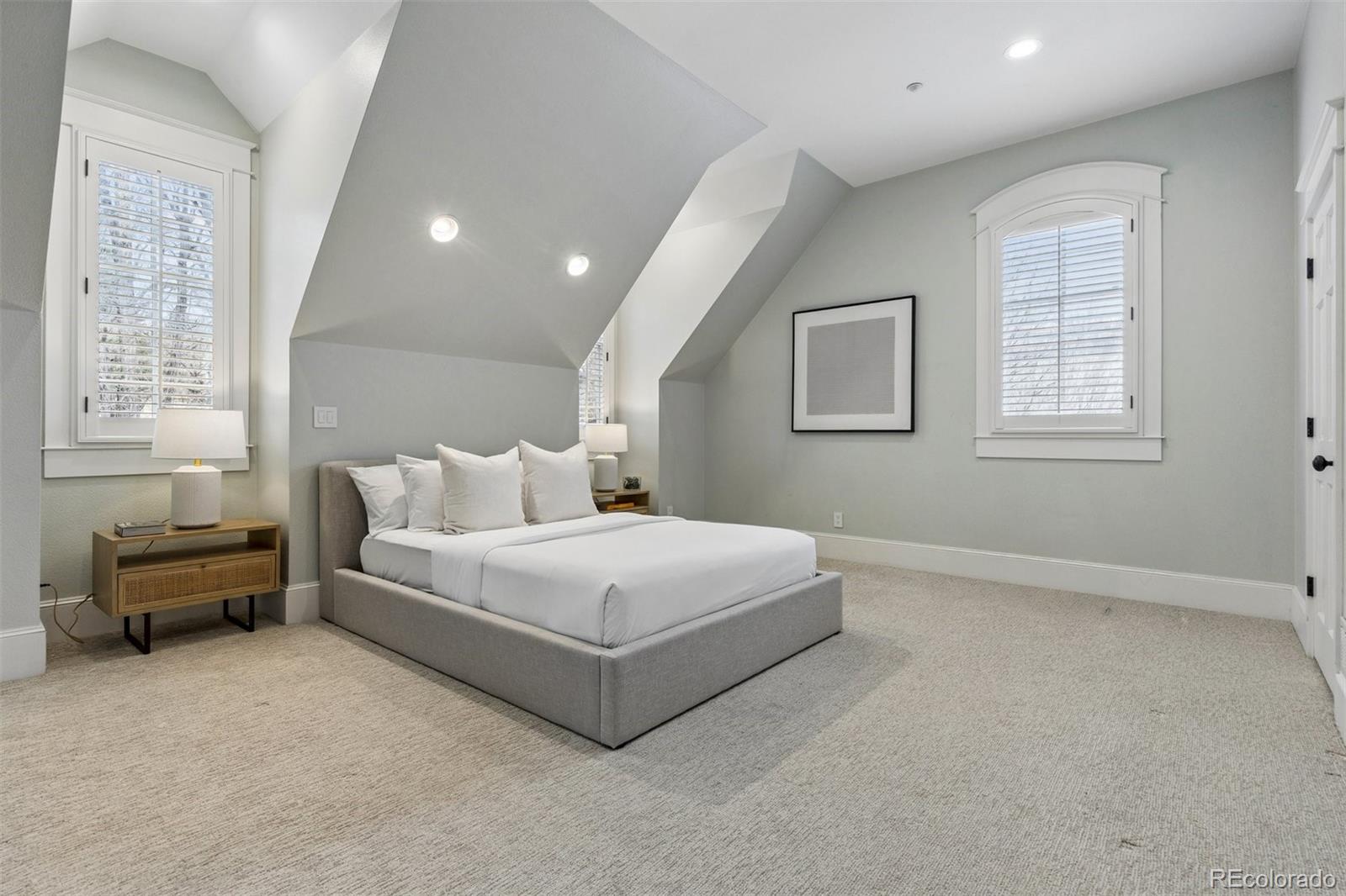 1190 E Kenyon Avenue