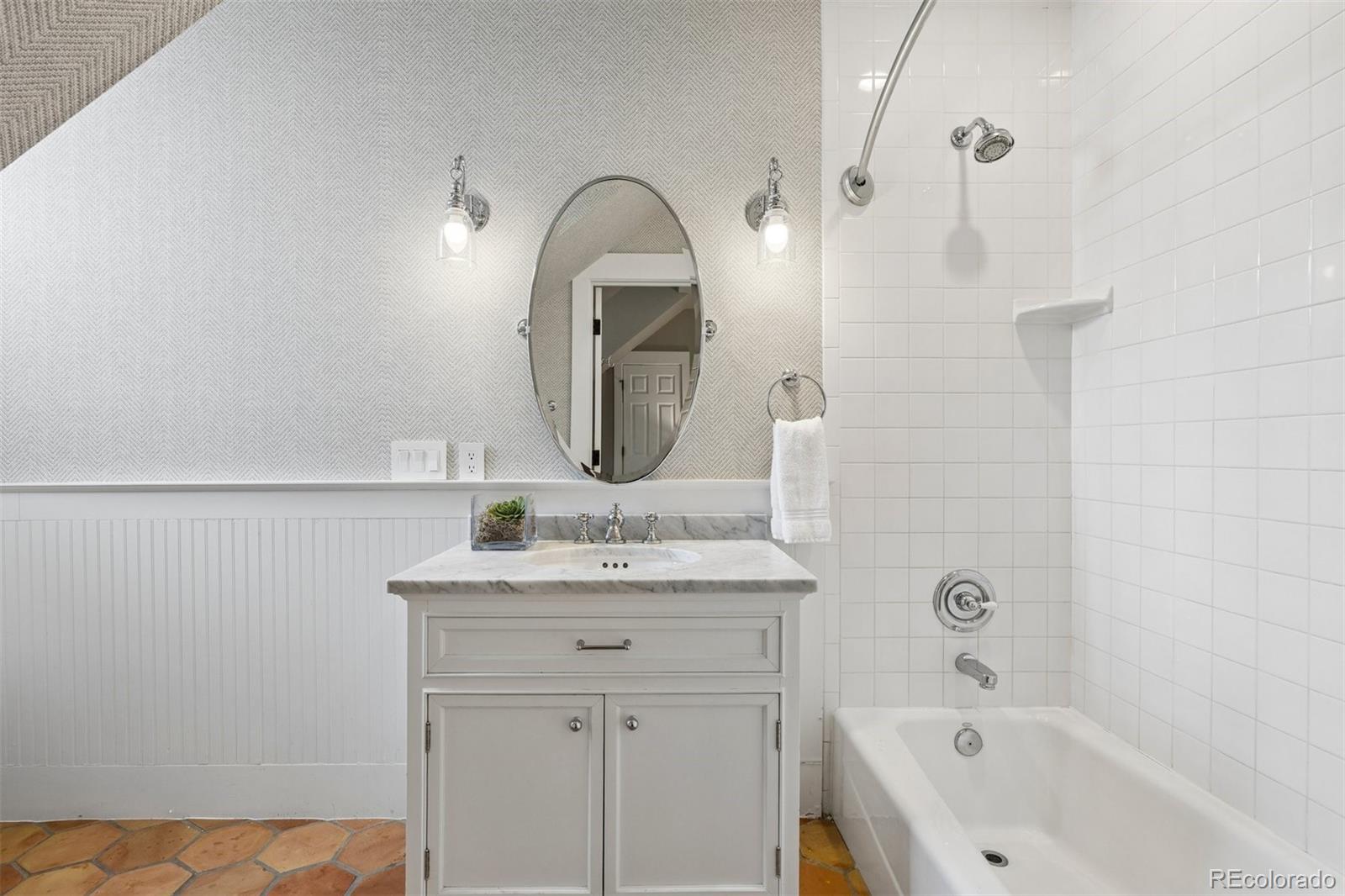 1190 E Kenyon Avenue