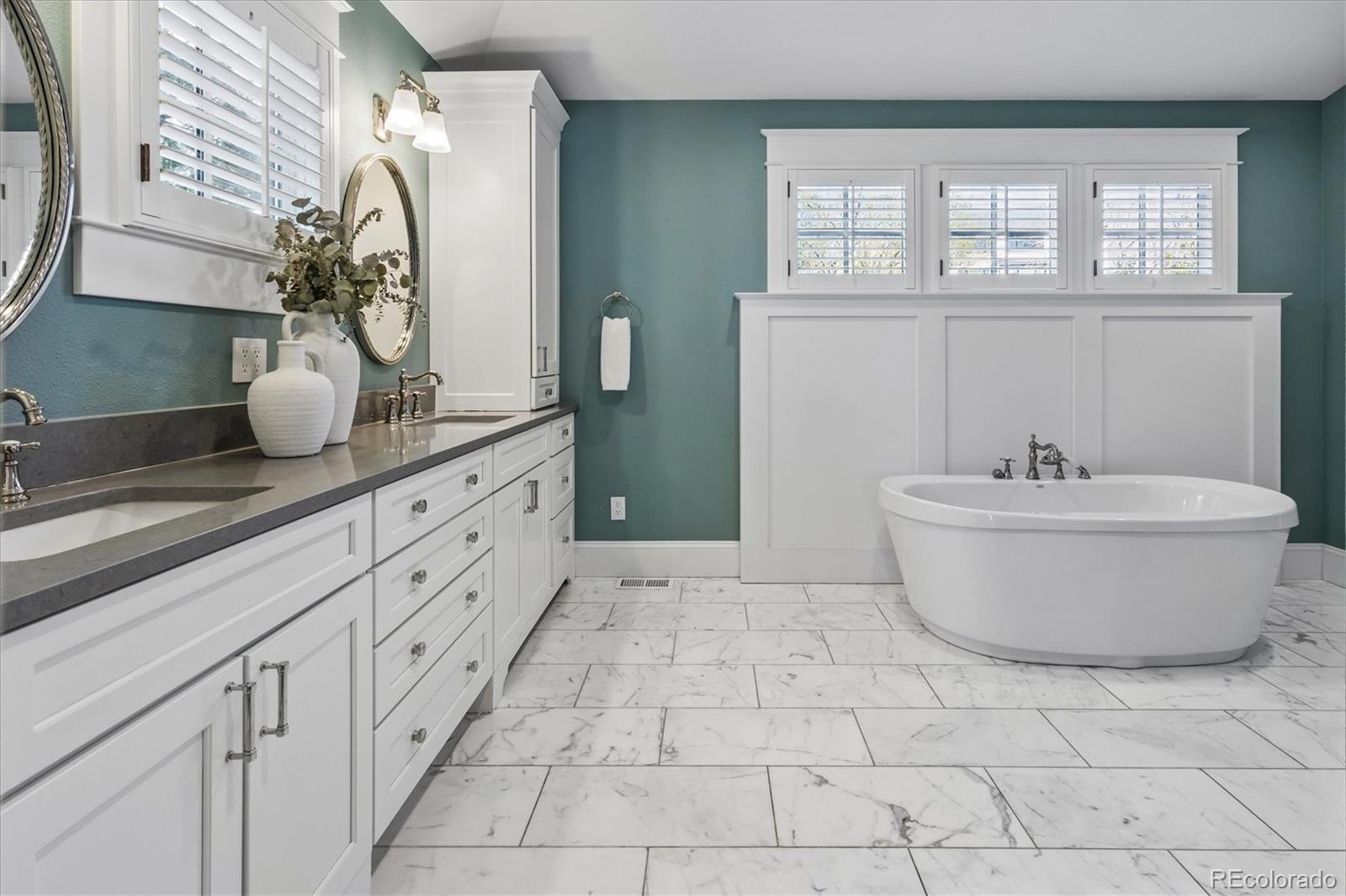 1190 E Kenyon Avenue