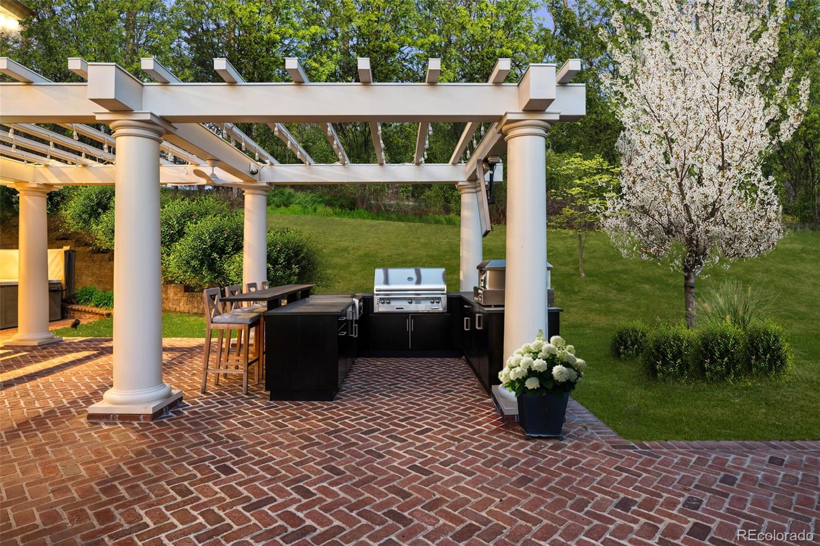 1190 E Kenyon Avenue