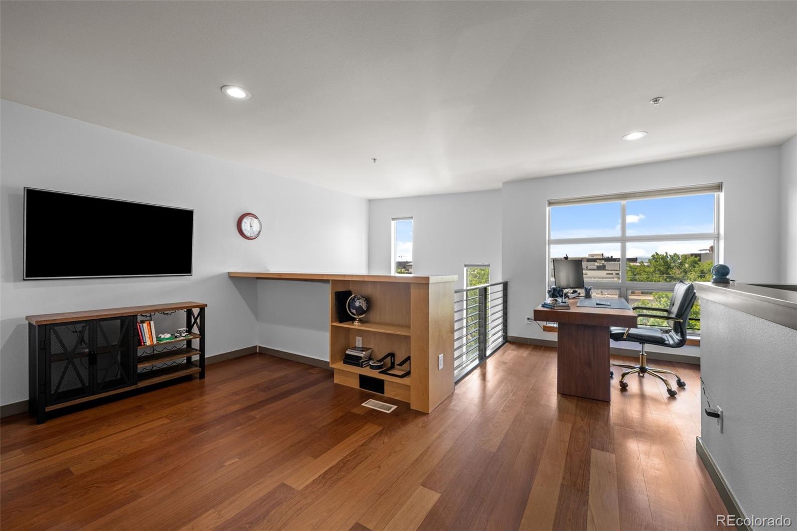 2900 Wyandot Street Unit: 302