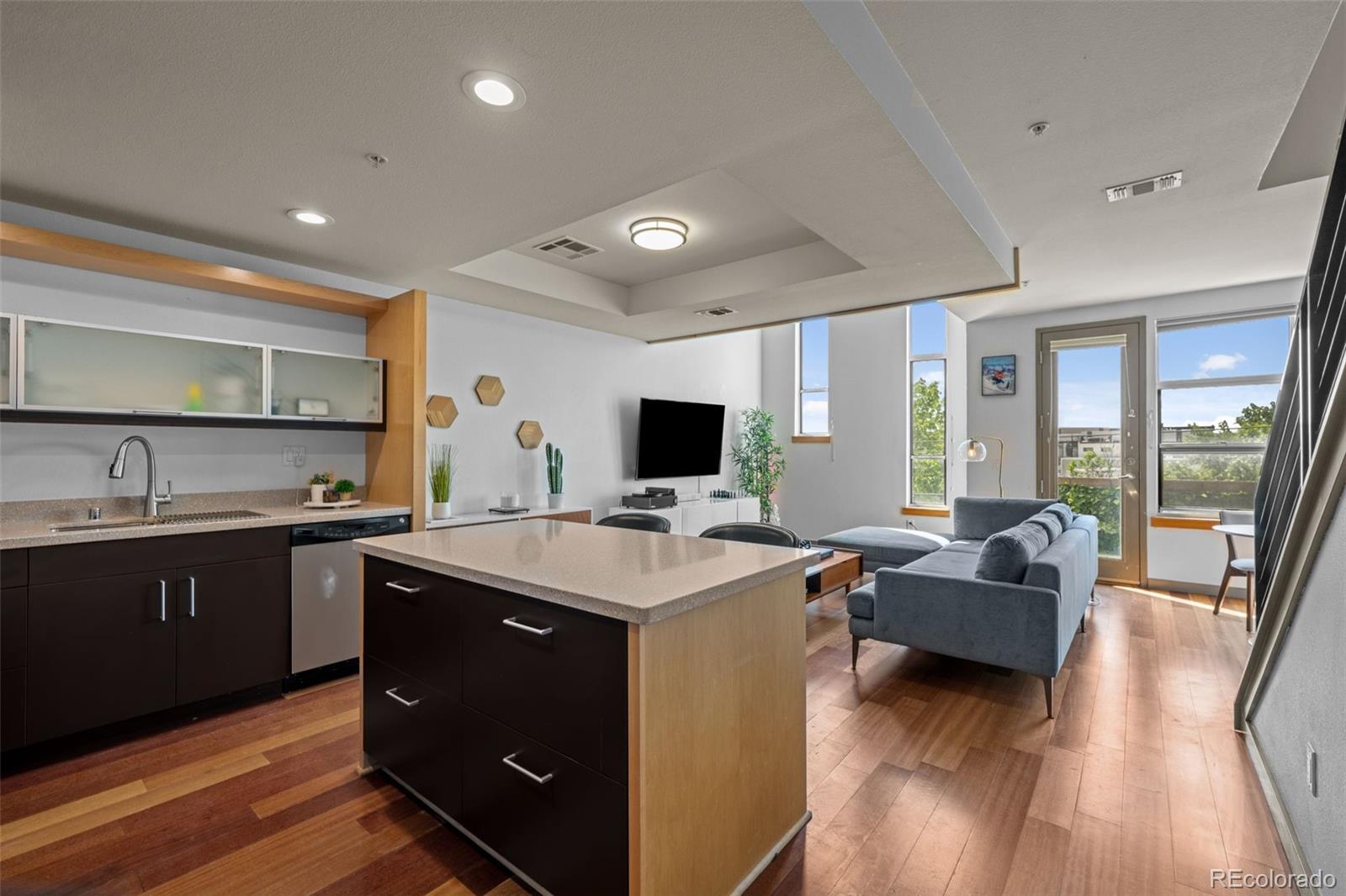 2900 Wyandot Street Unit: 302