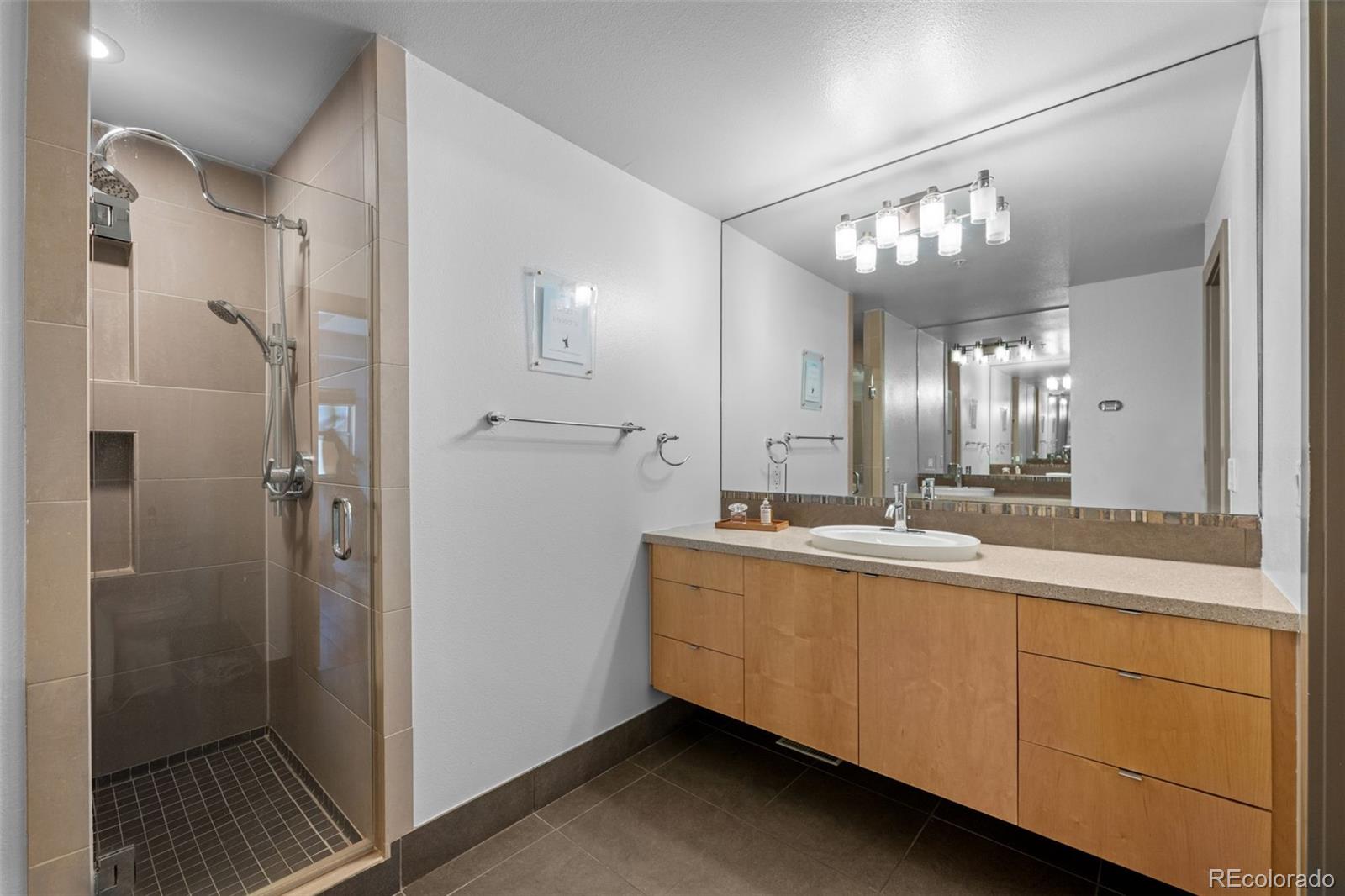 2900 Wyandot Street Unit: 302