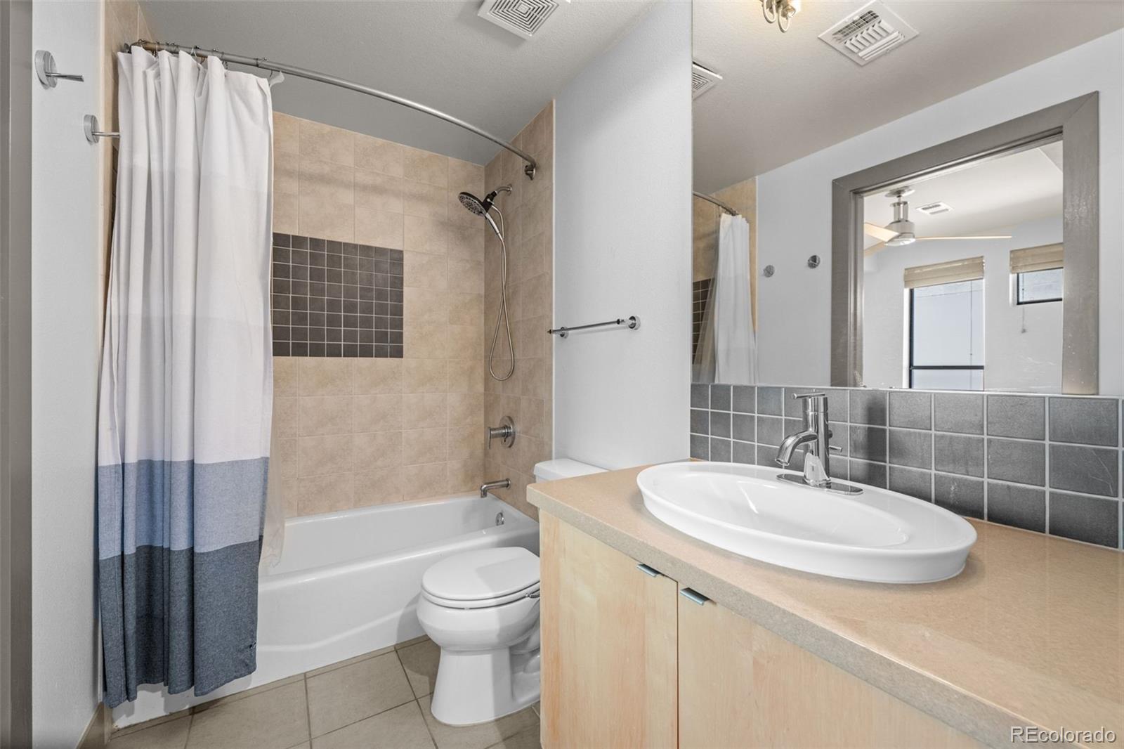 2900 Wyandot Street Unit: 302