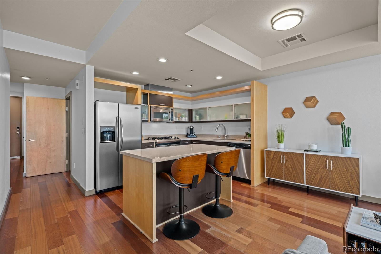 2900 Wyandot Street Unit: 302