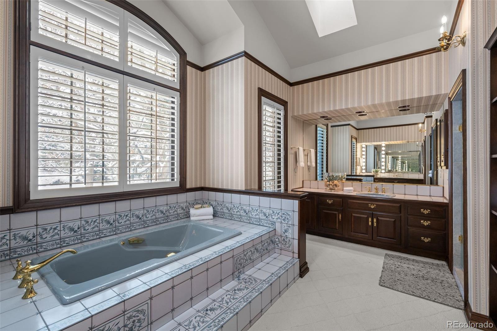 5403 S Cottonwood Court