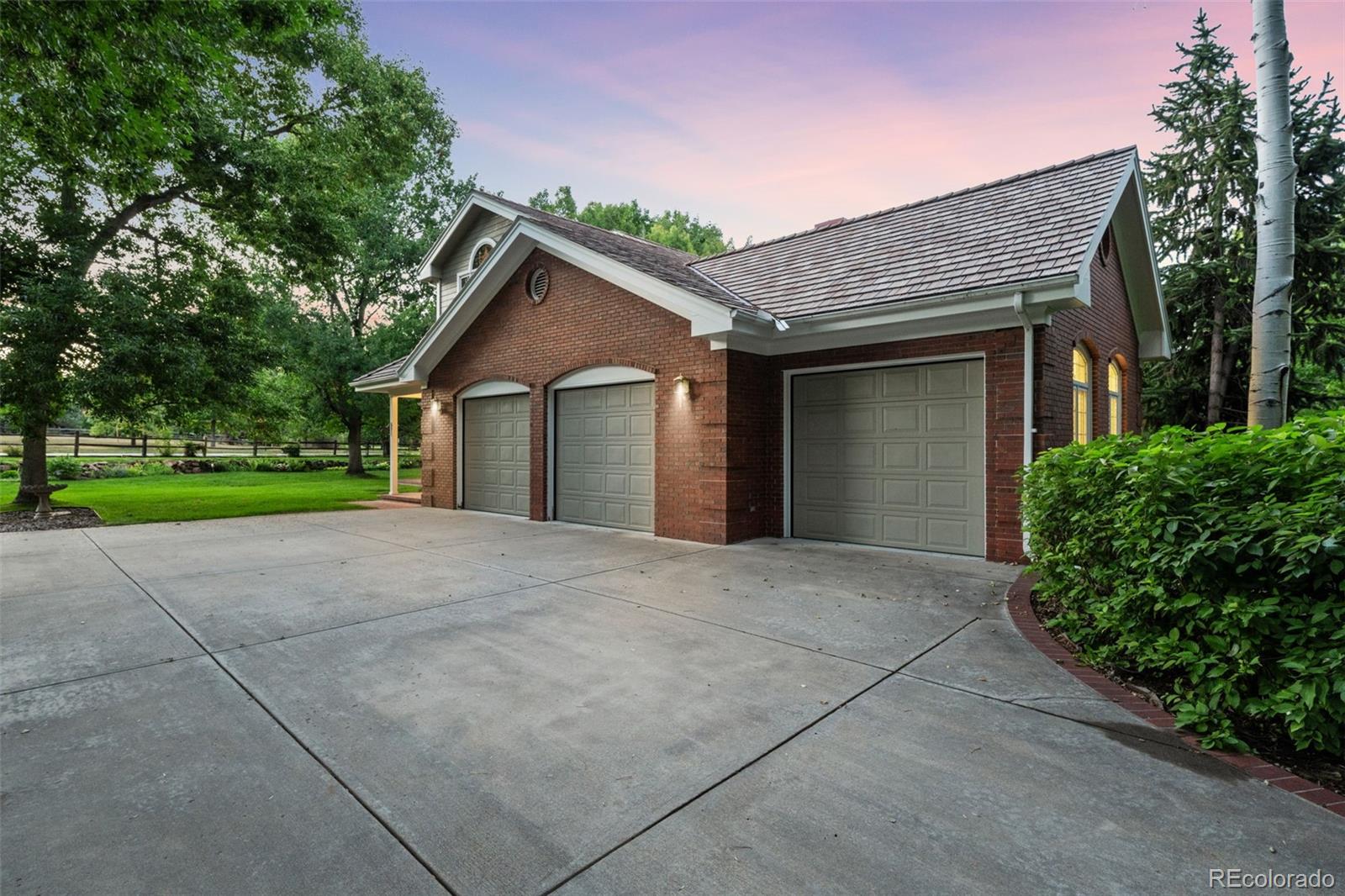 5403 S Cottonwood Court