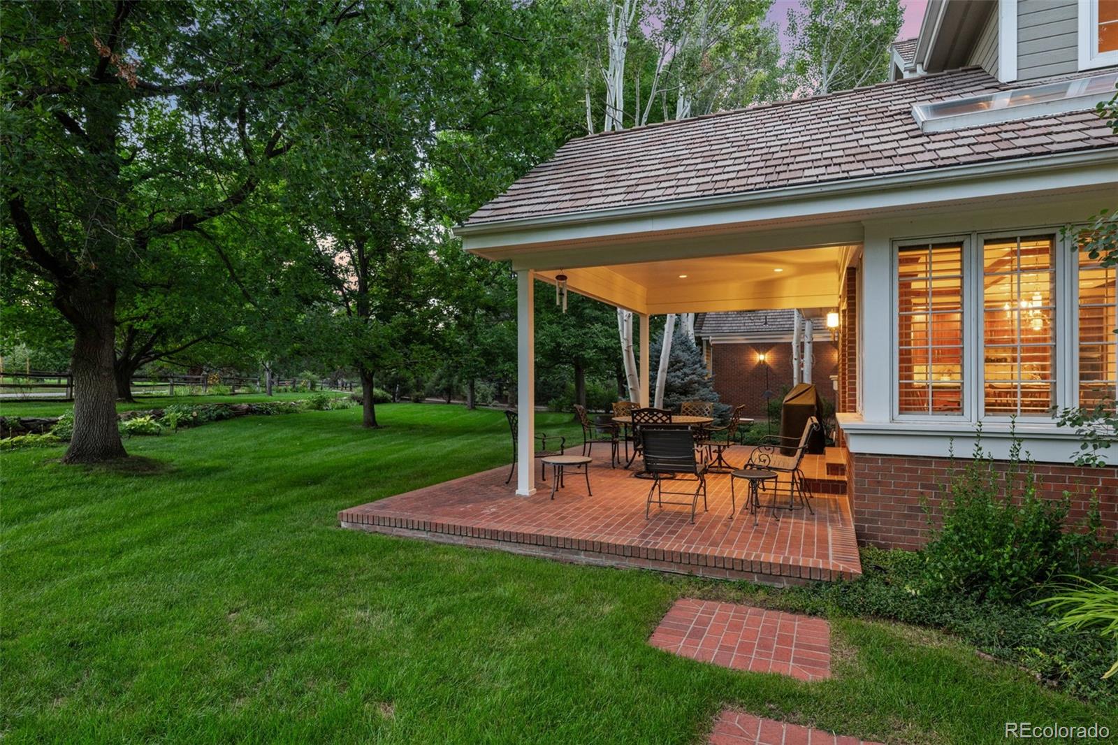 5403 S Cottonwood Court