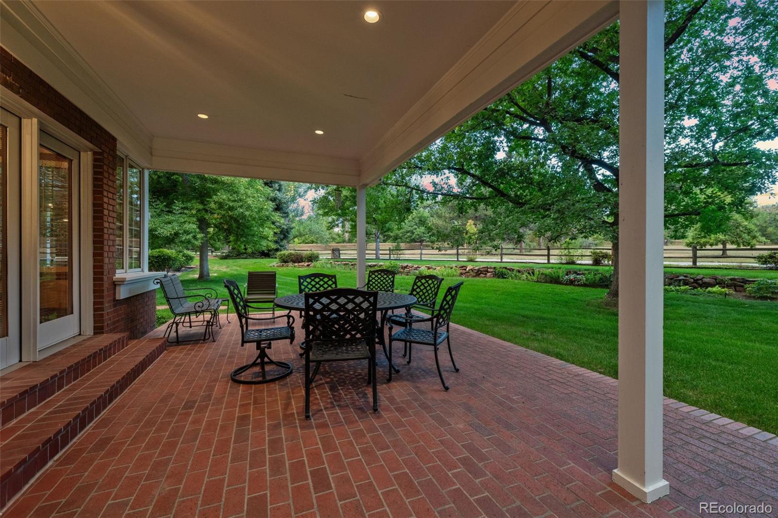 5403 S Cottonwood Court