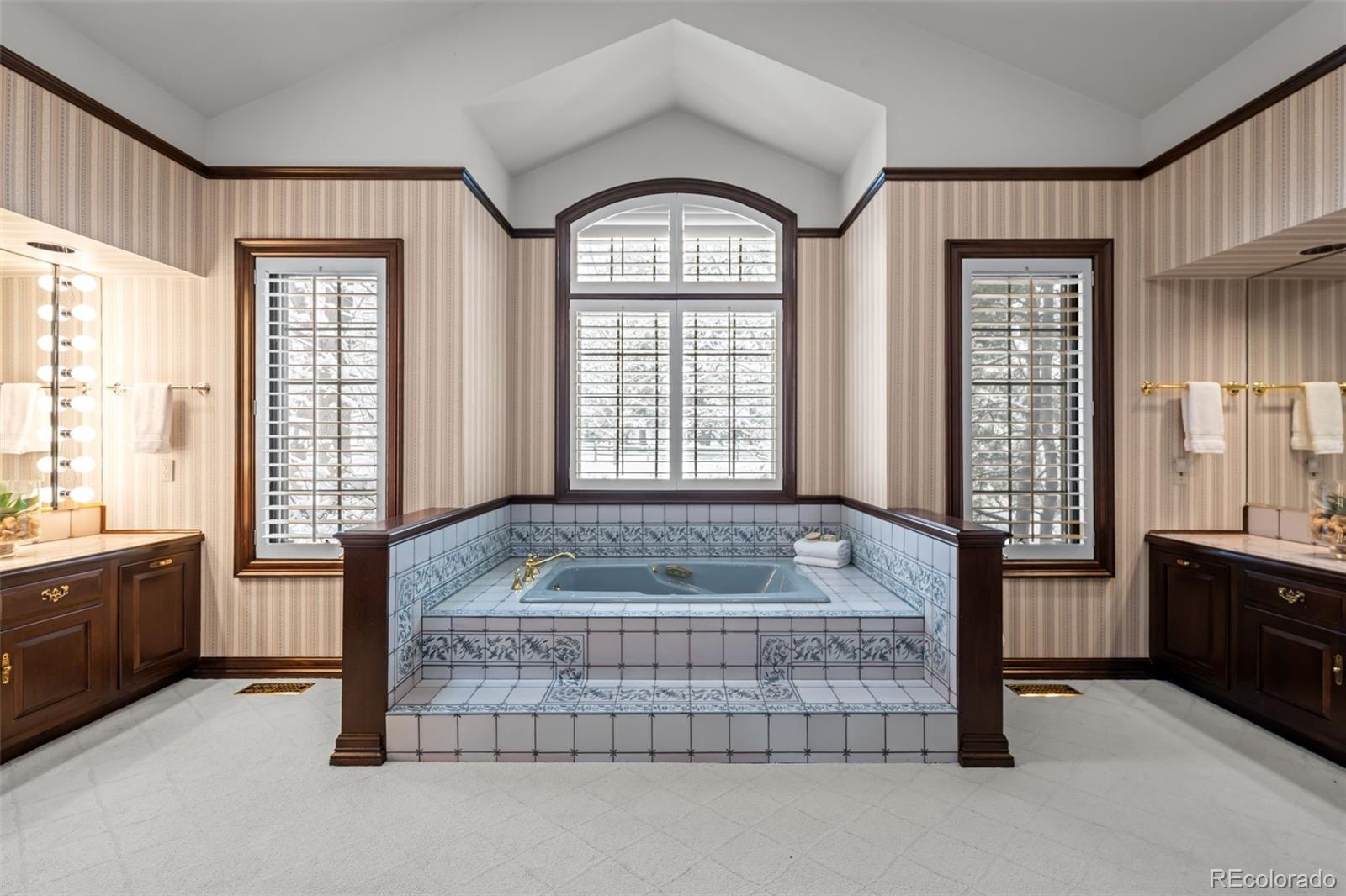 5403 S Cottonwood Court