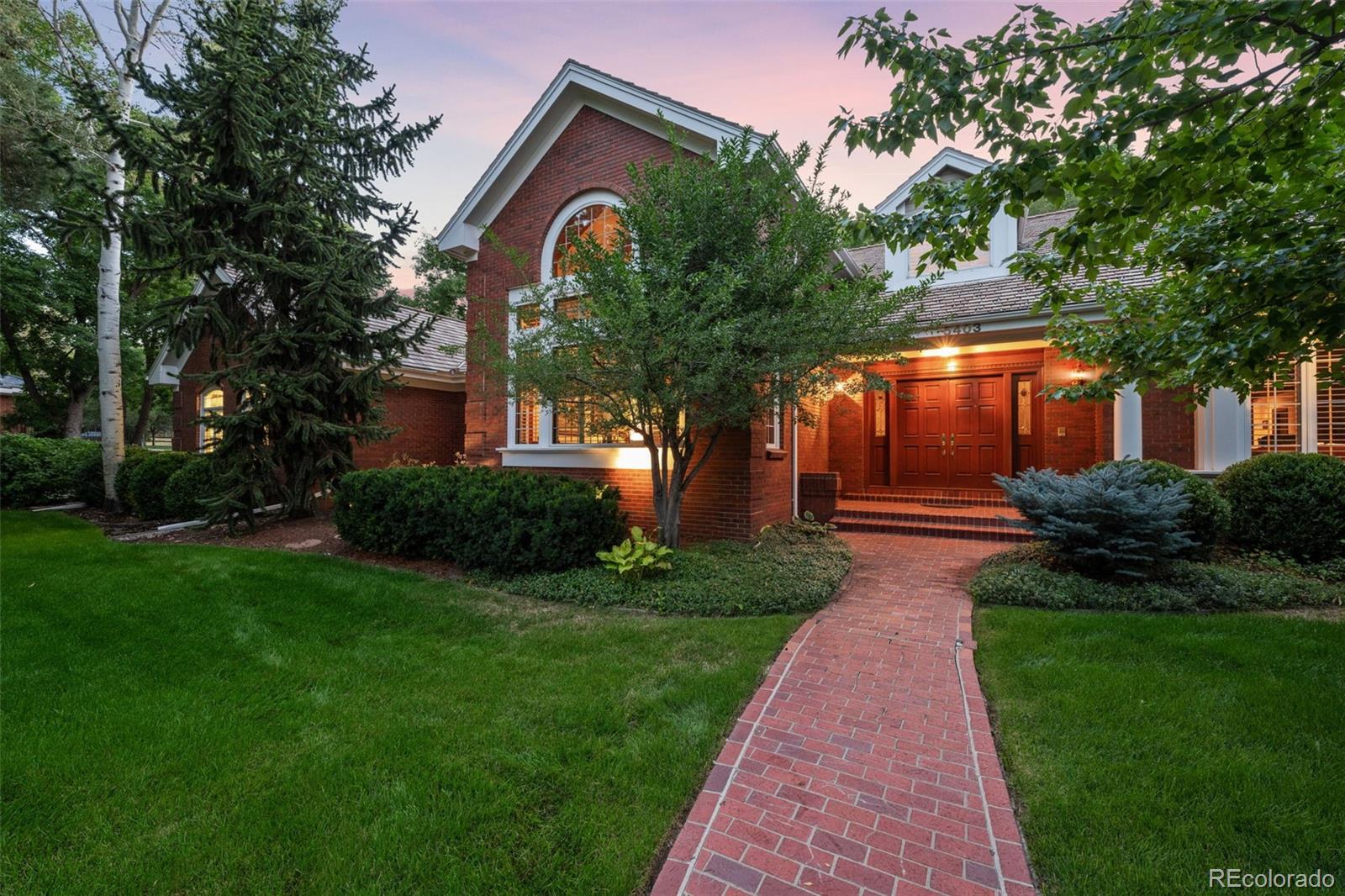 5403 S Cottonwood Court