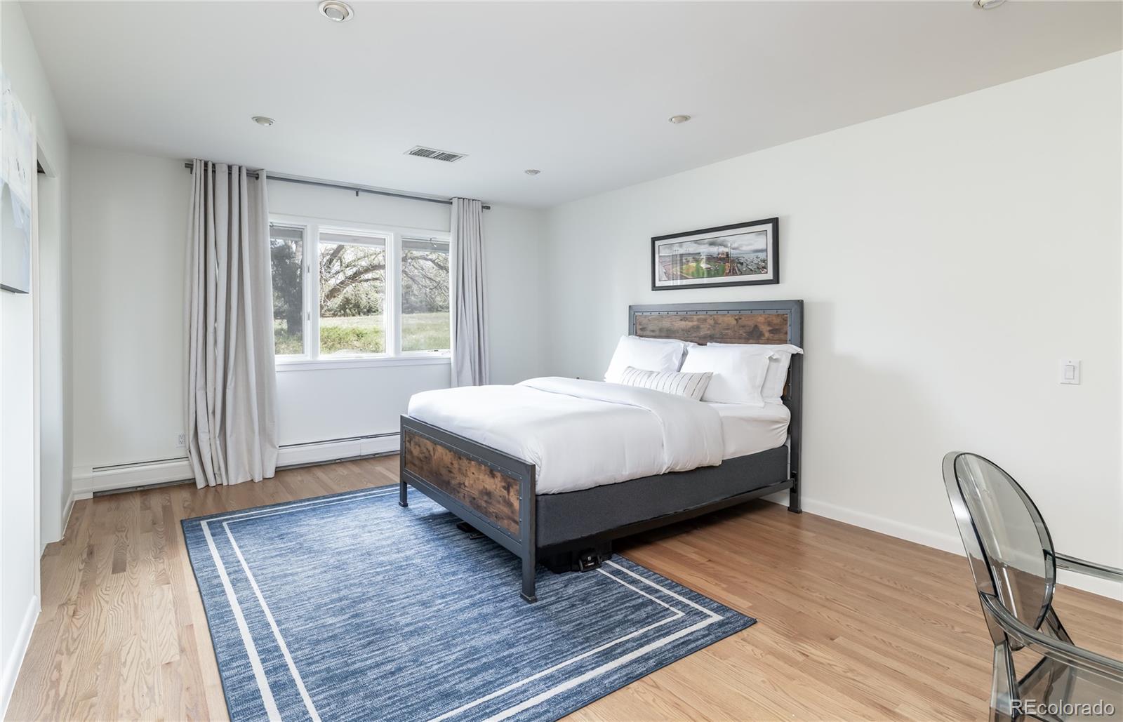 3901 S Dexter Street