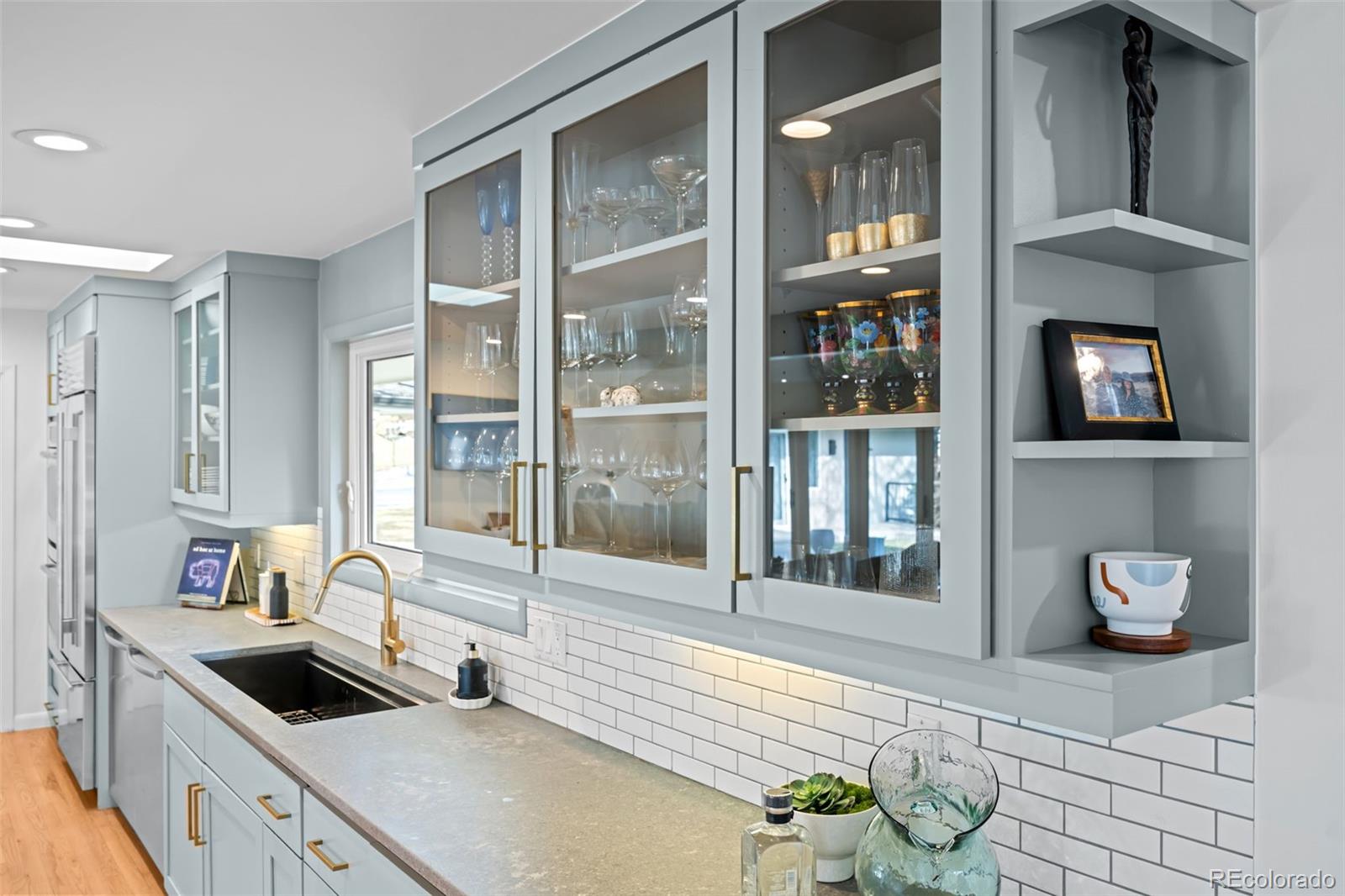 3901 S Dexter Street