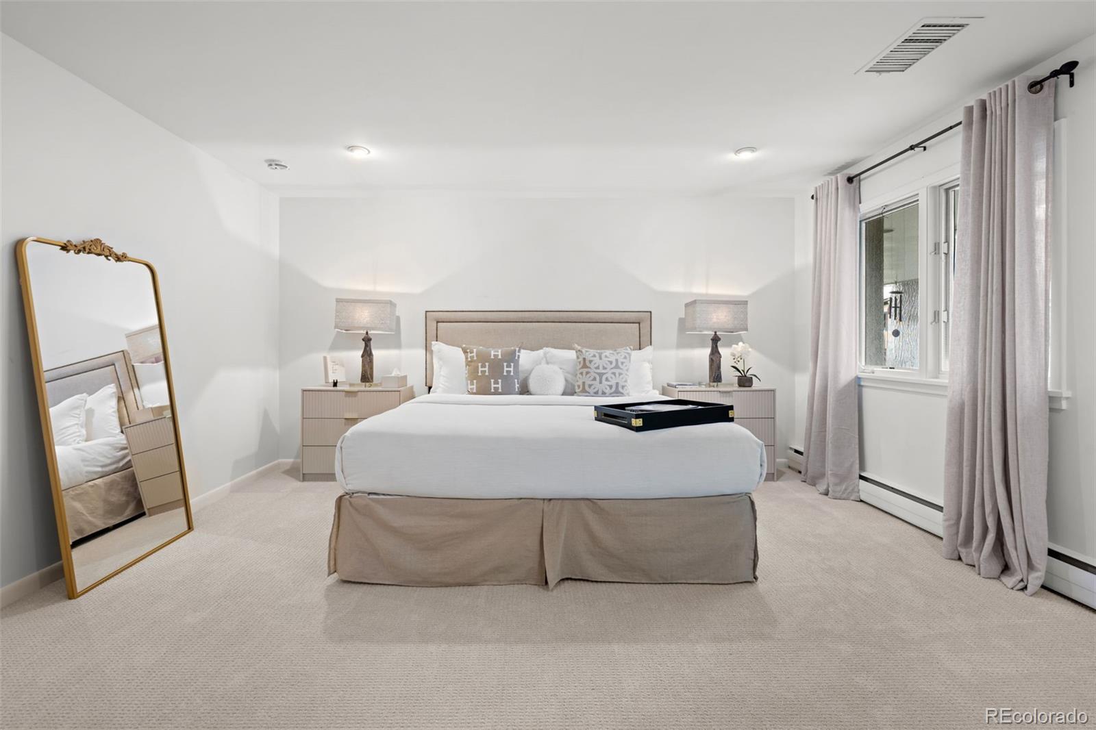 3901 S Dexter Street