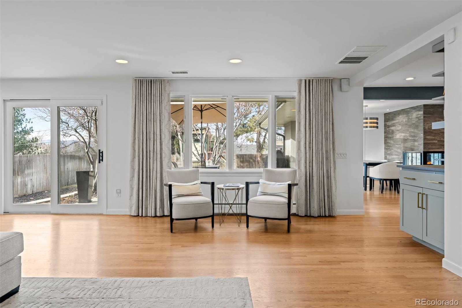 3901 S Dexter Street