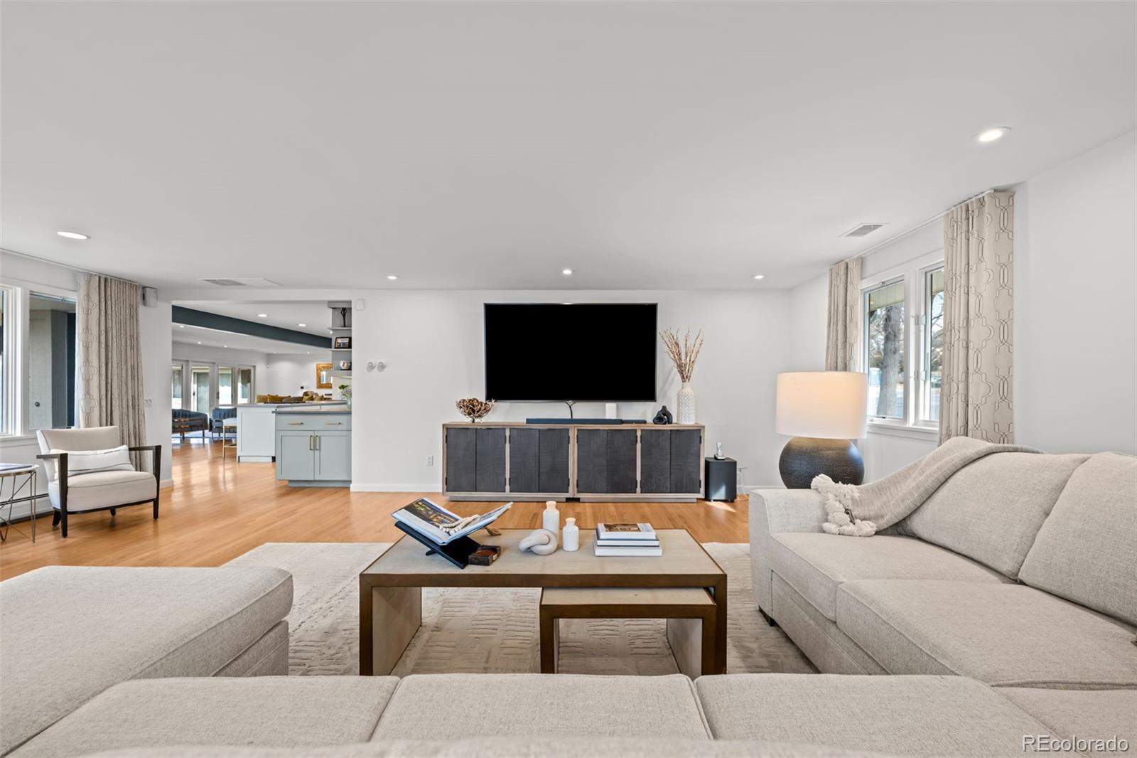 3901 S Dexter Street