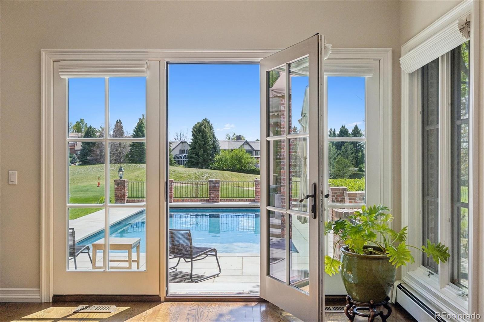 77 Glenmoor Drive