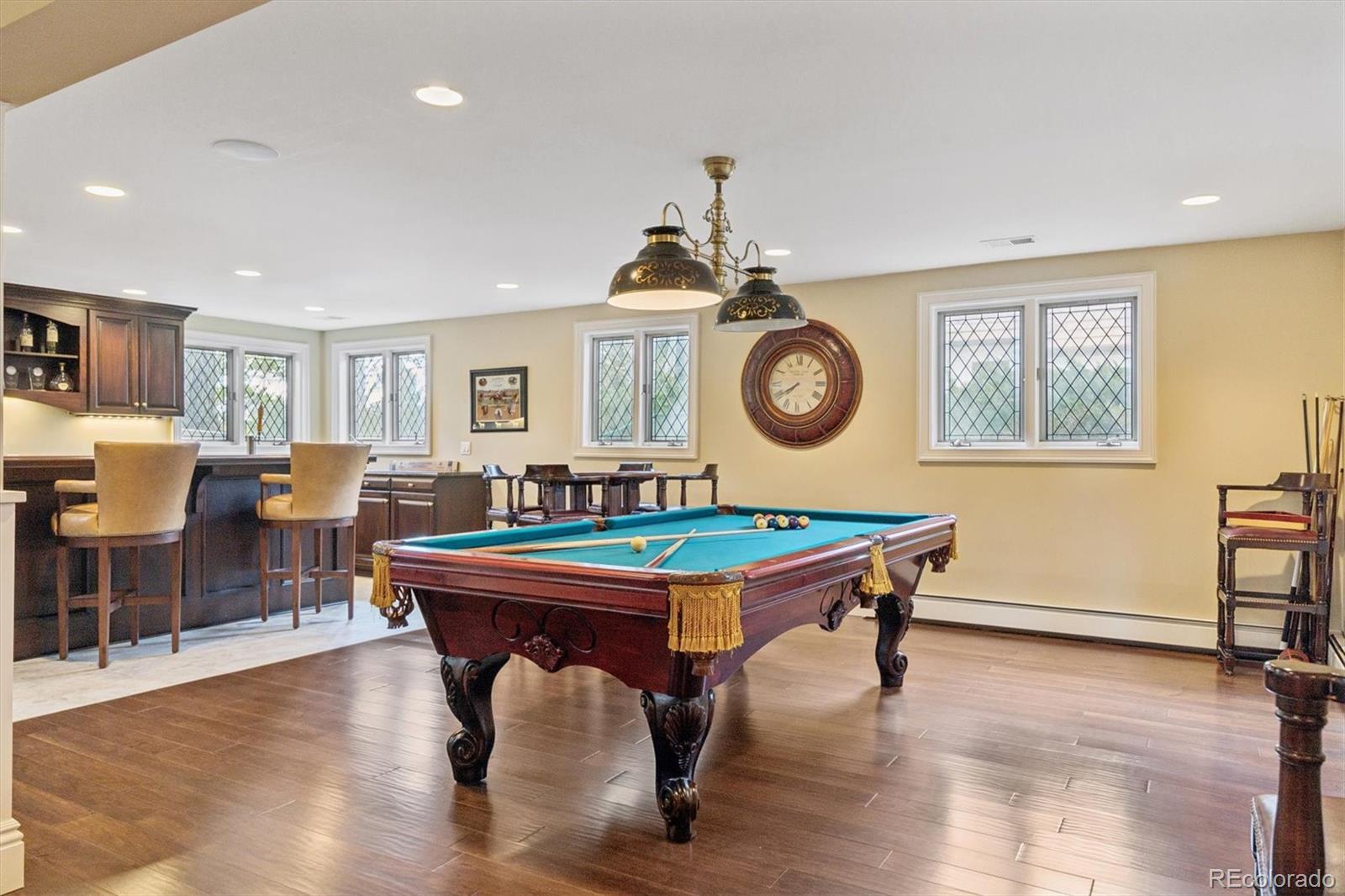 77 Glenmoor Drive