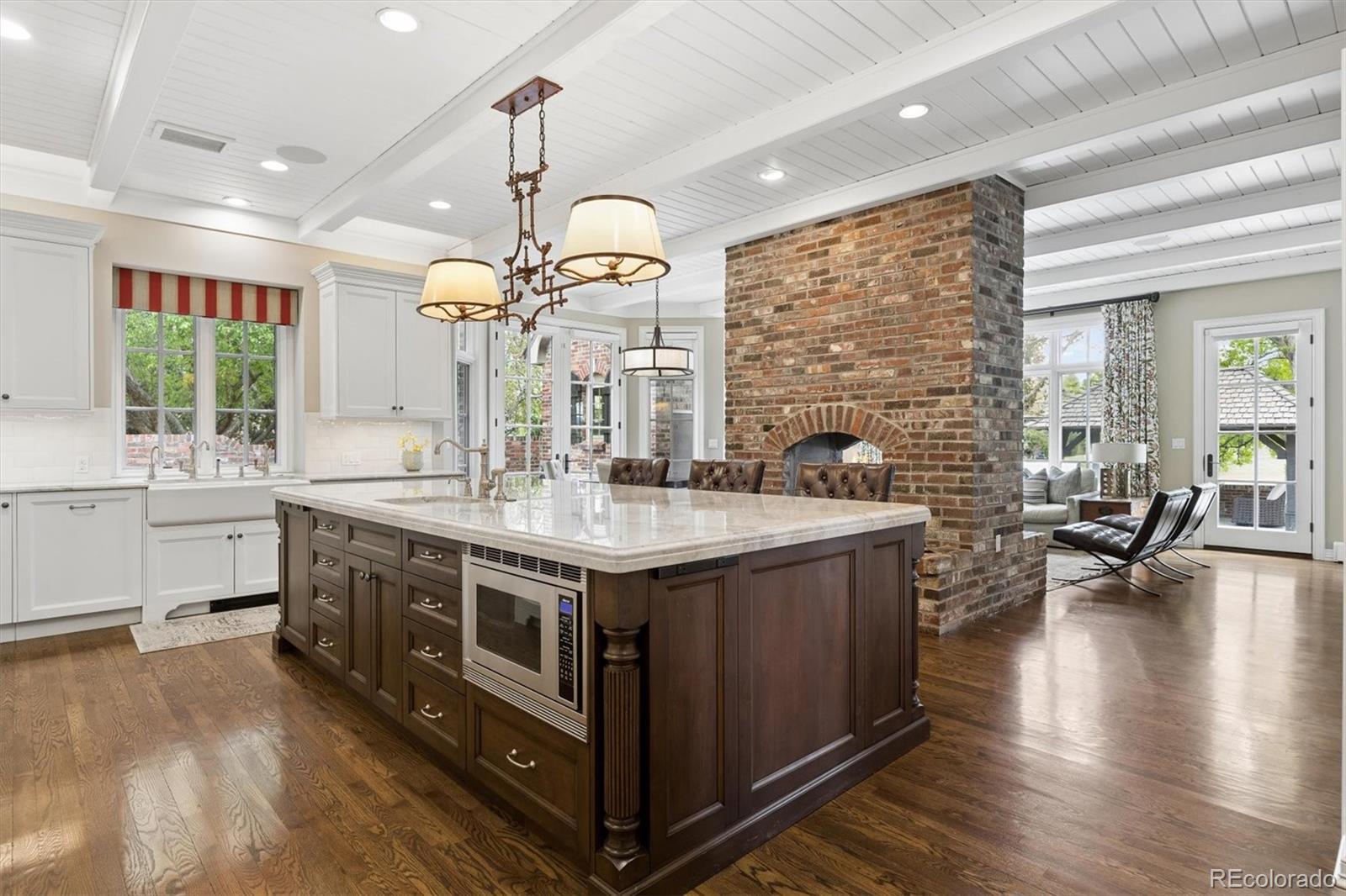 77 Glenmoor Drive