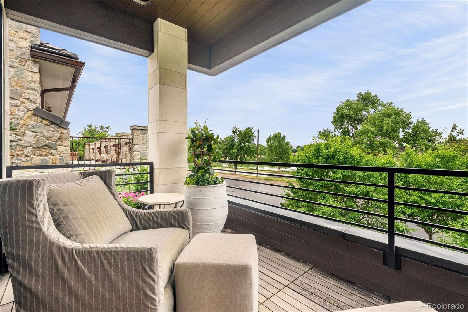 600 S Franklin Street