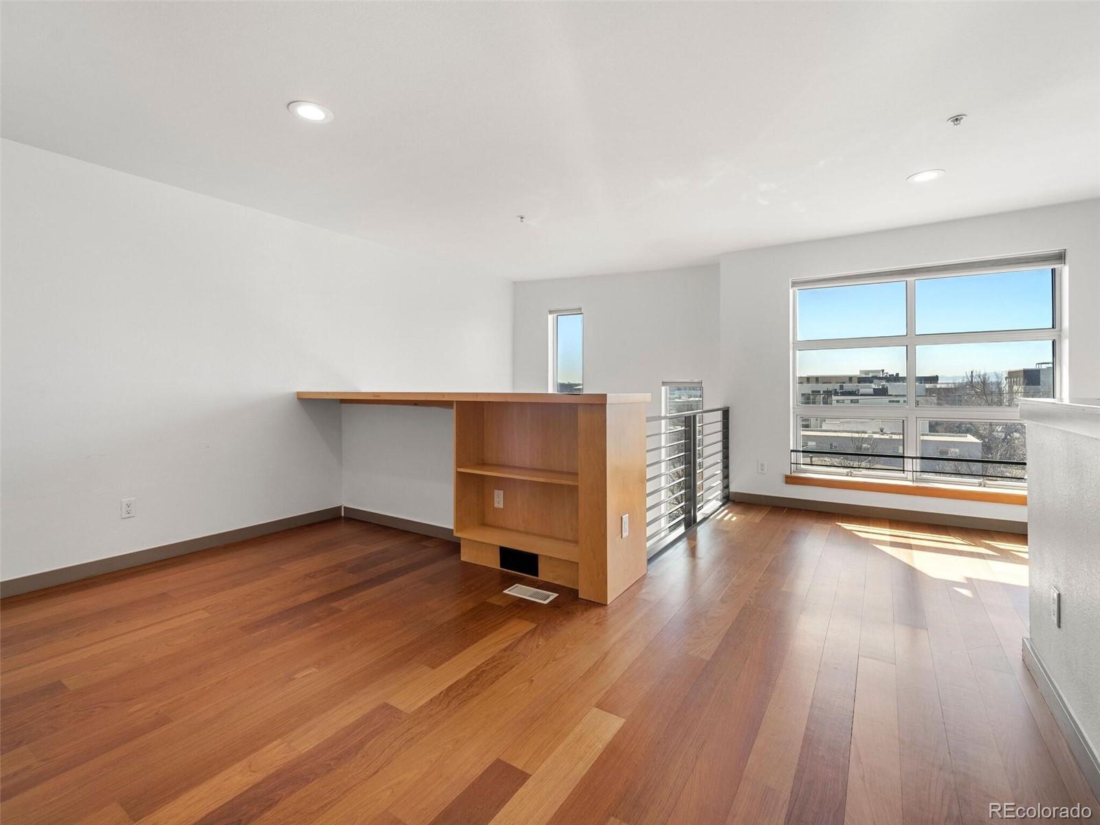 2900 Wyandot Street Unit: 302