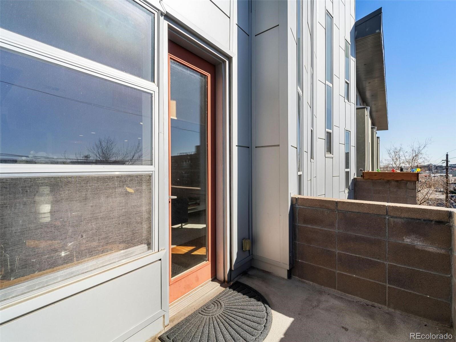 2900 Wyandot Street Unit: 302