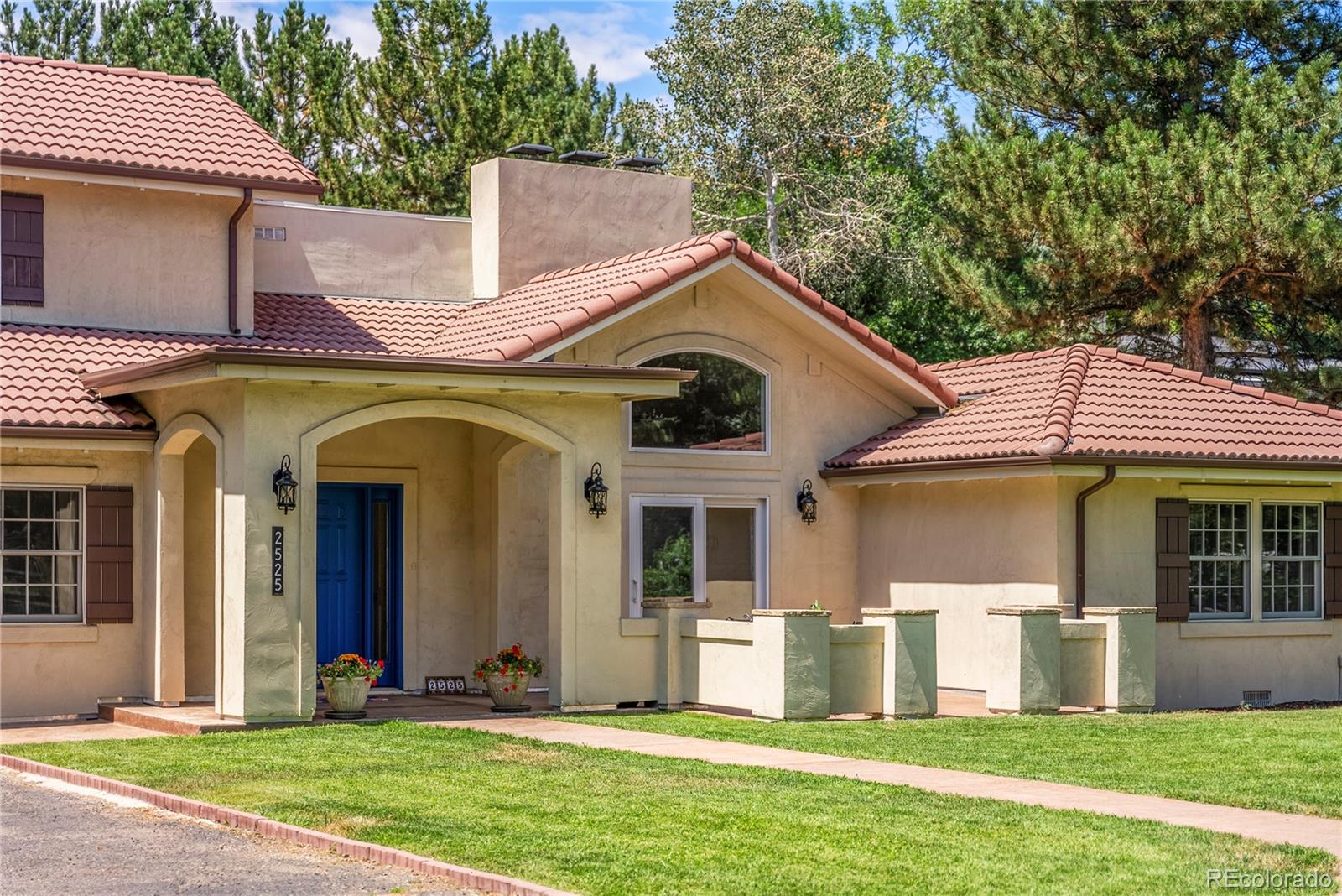 2525 S Jackson Street