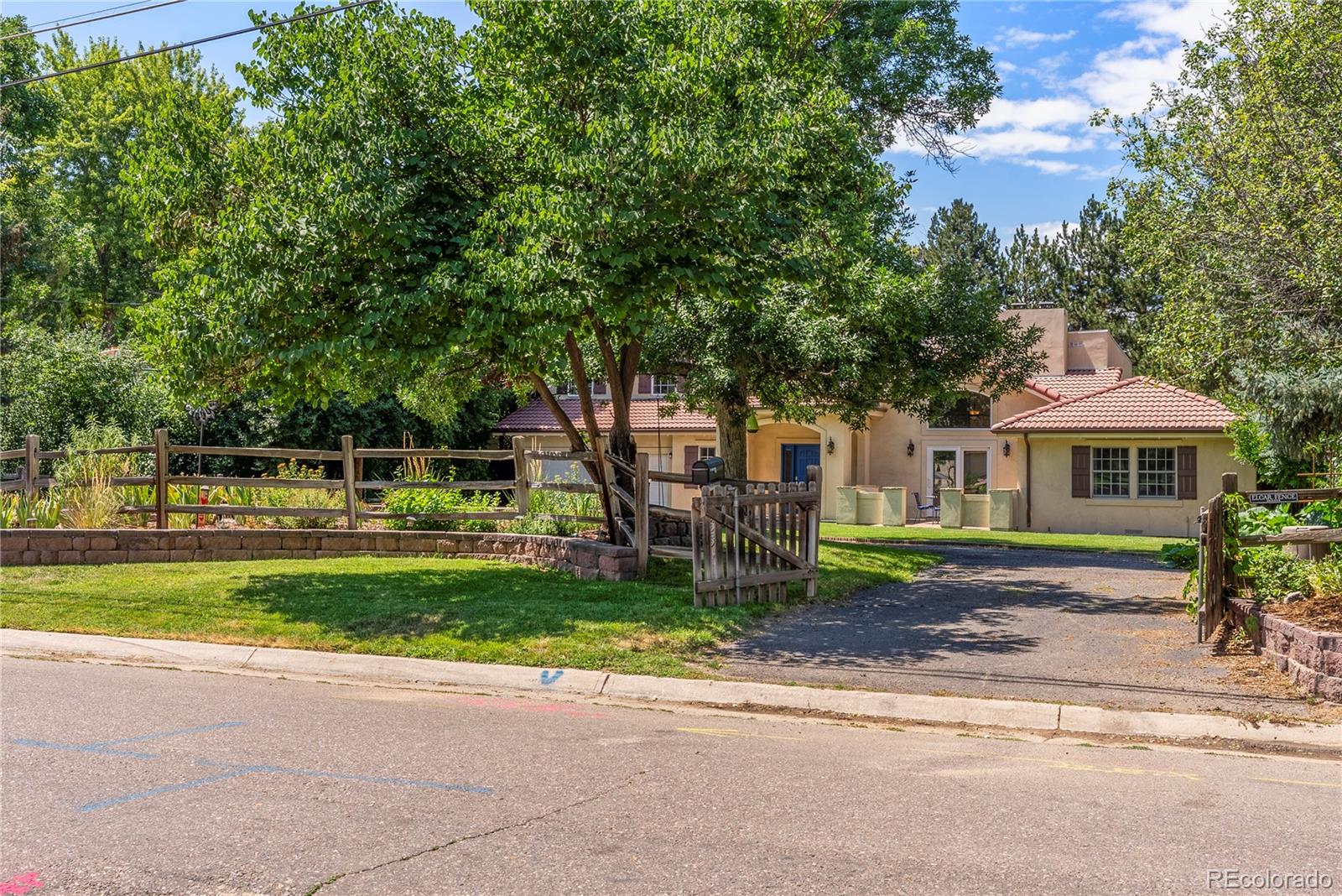 2525 S Jackson Street