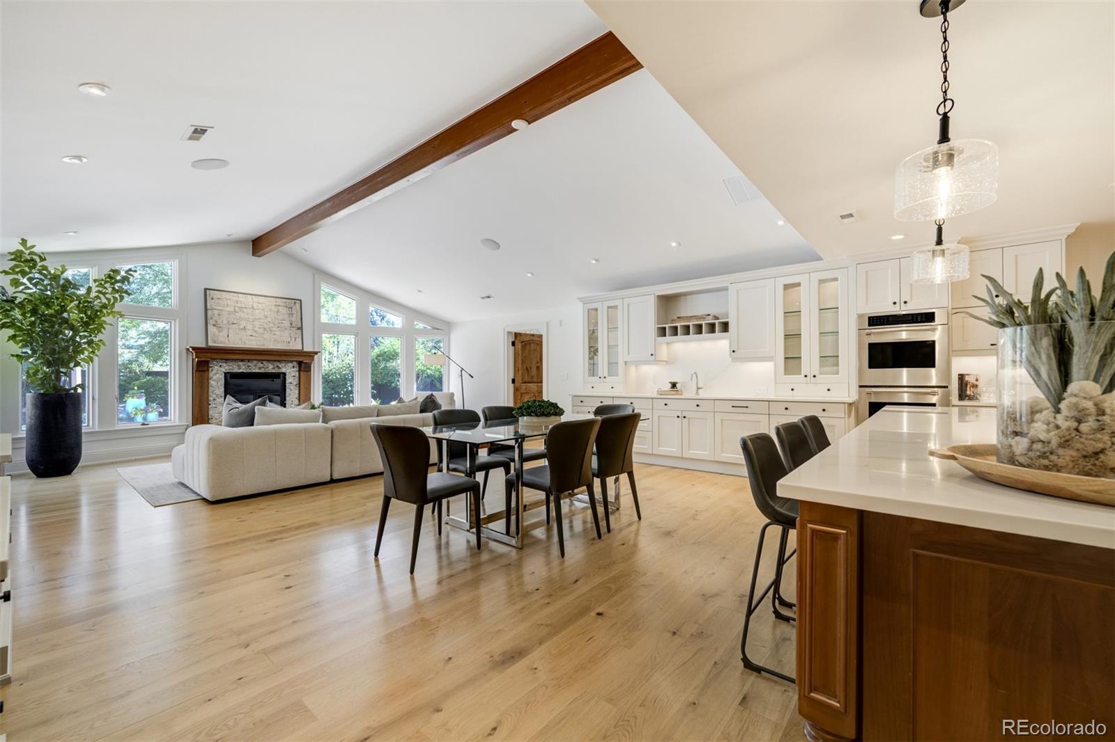 1328 E Layton Avenue