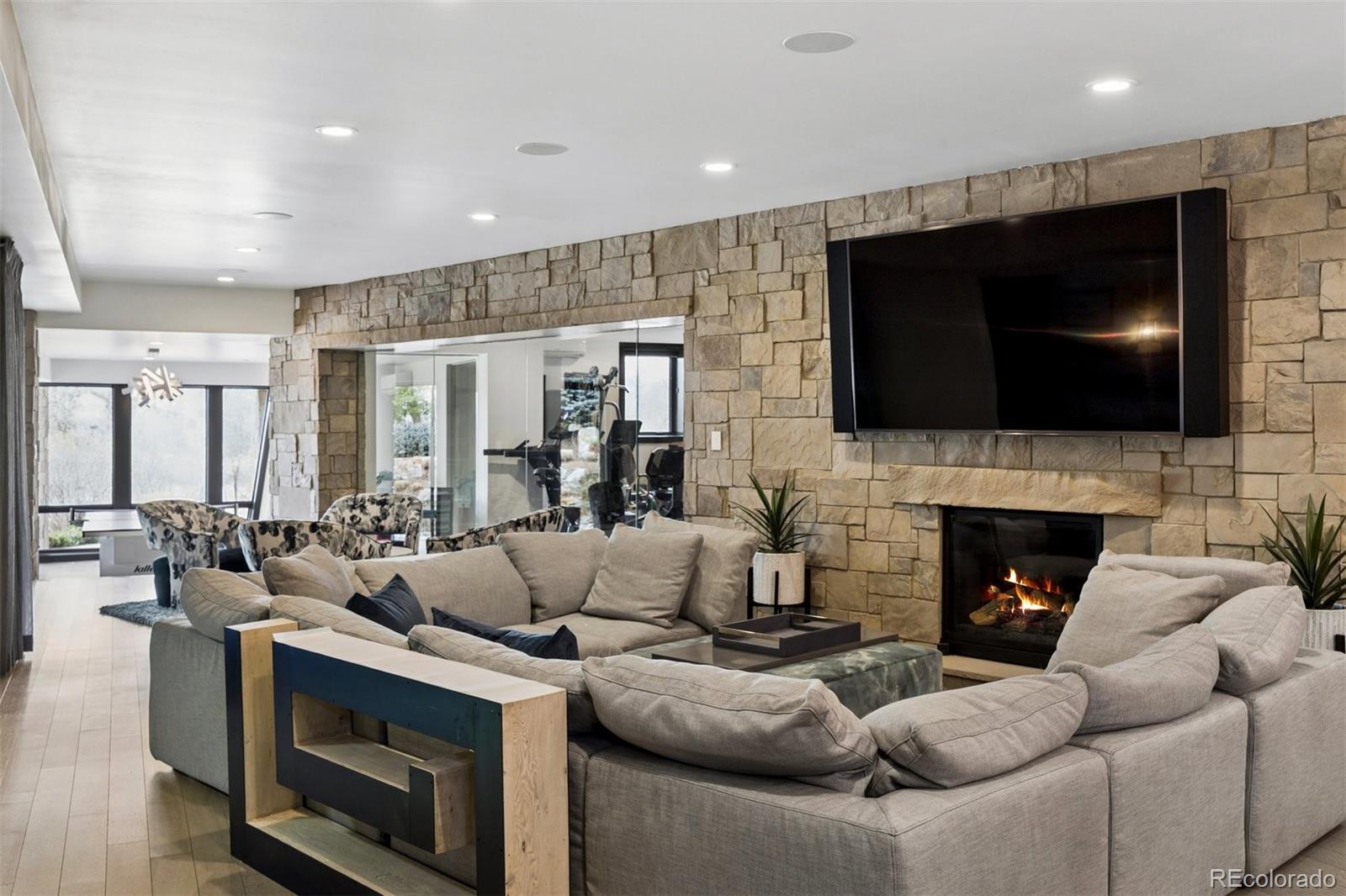 4201 Preserve Parkway