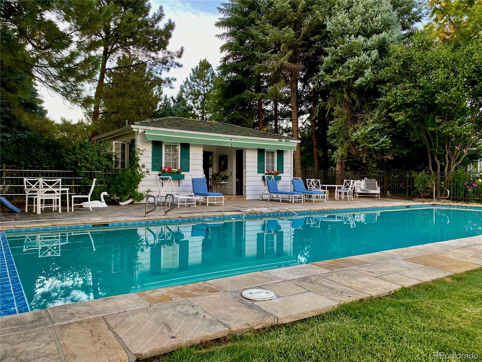 11 Cherry Hills Drive