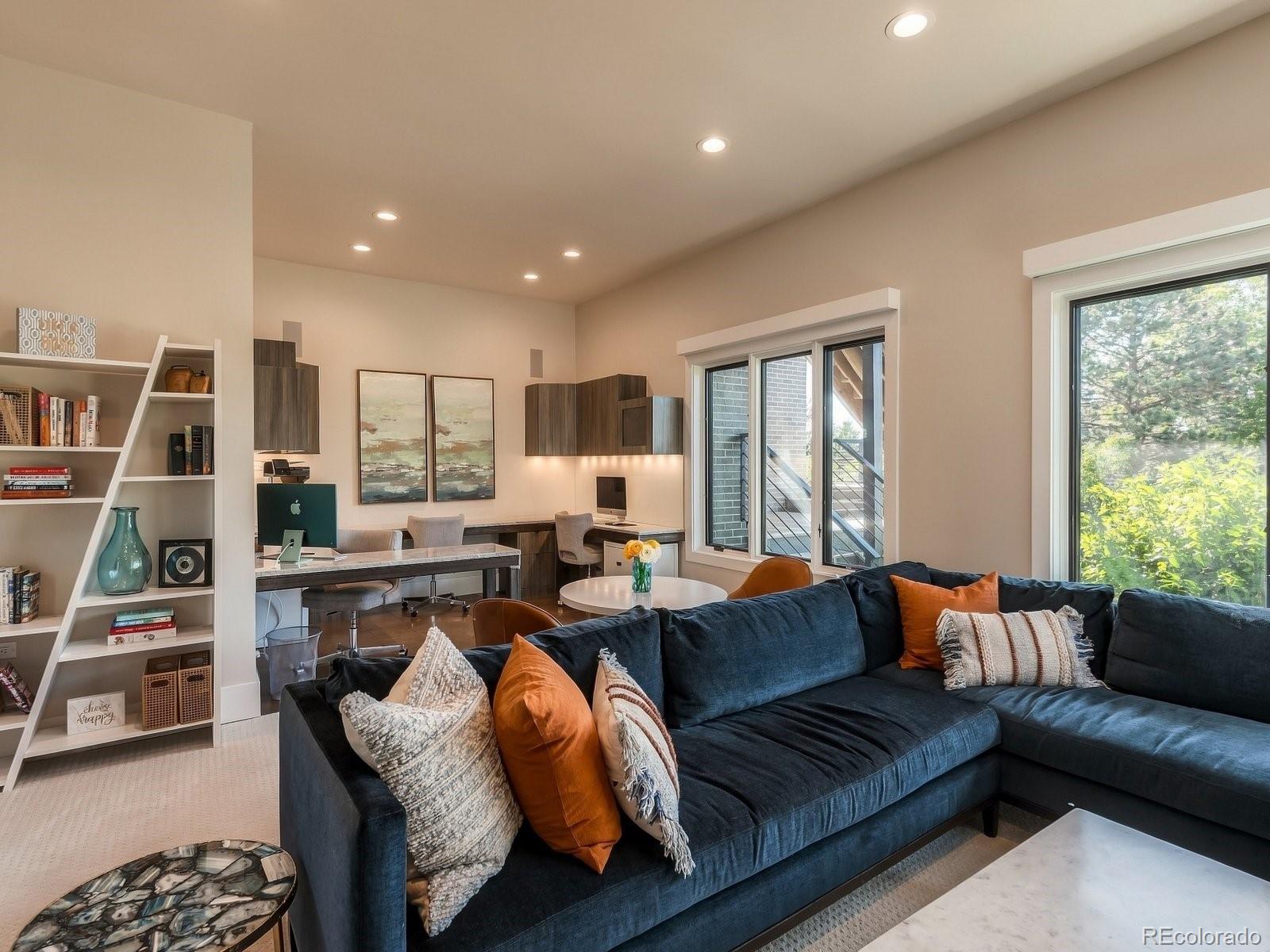 52 Charlou Circle