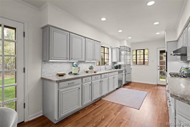 180 Dahlia Street