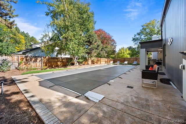 4941 Nassau Circle W