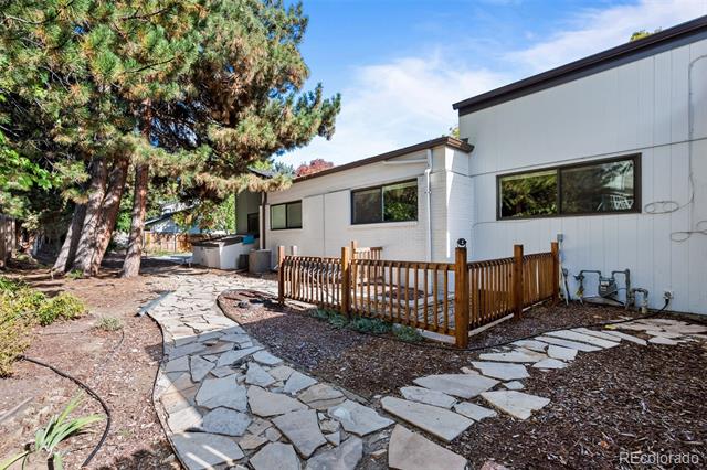 4941 Nassau Circle W
