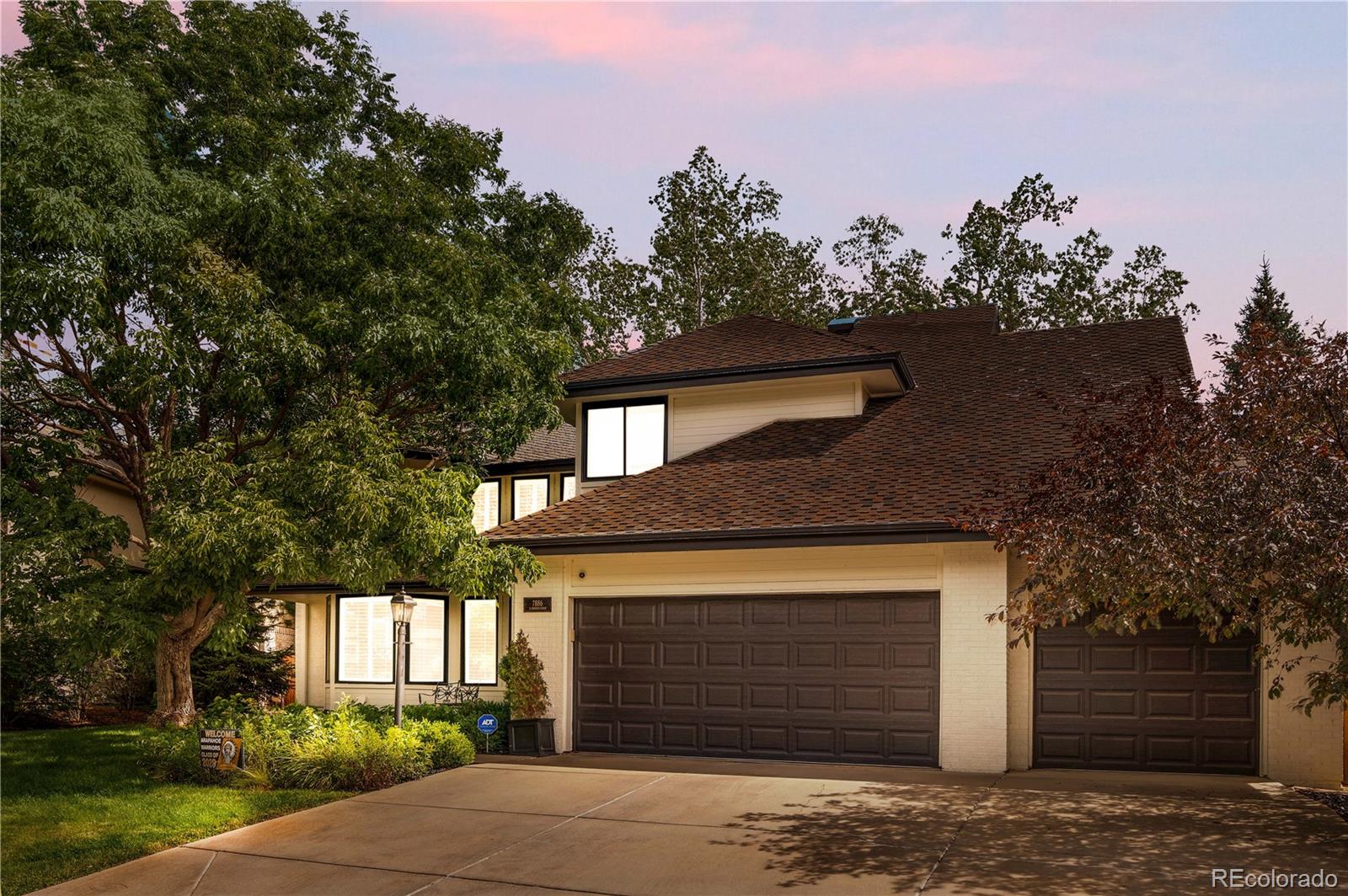 7886 S Fairfax Court