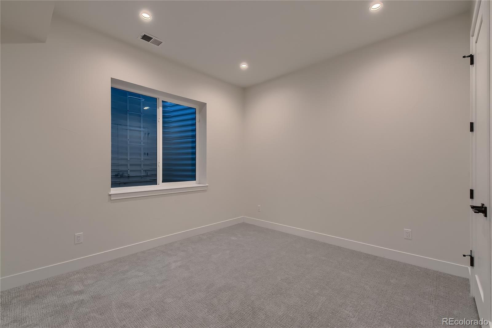 1503 S Emerson Street