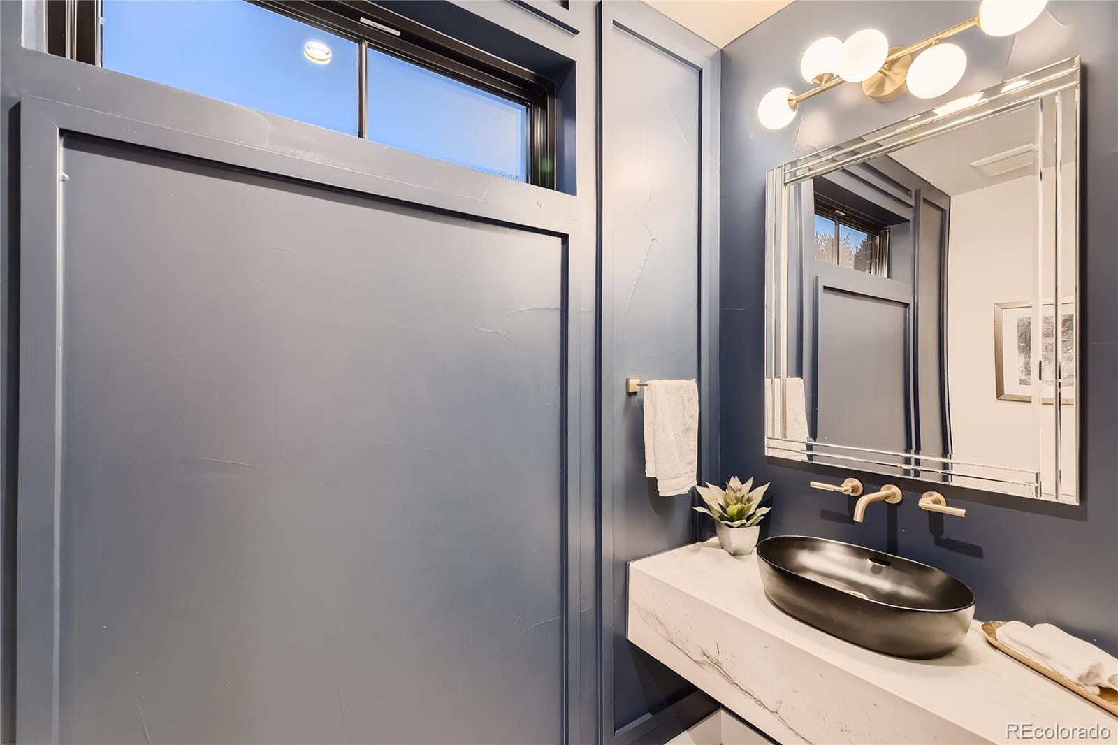 1503 S Emerson Street