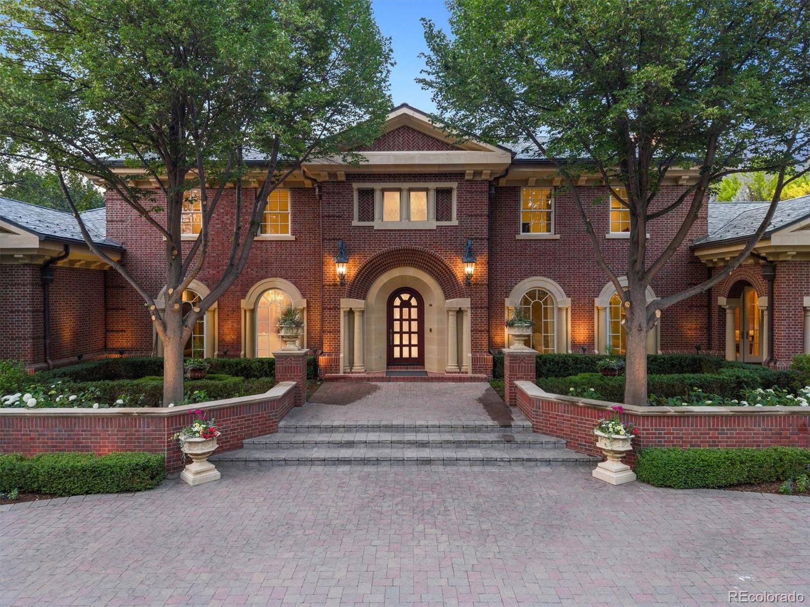 7 Cherry Hills Park Drive