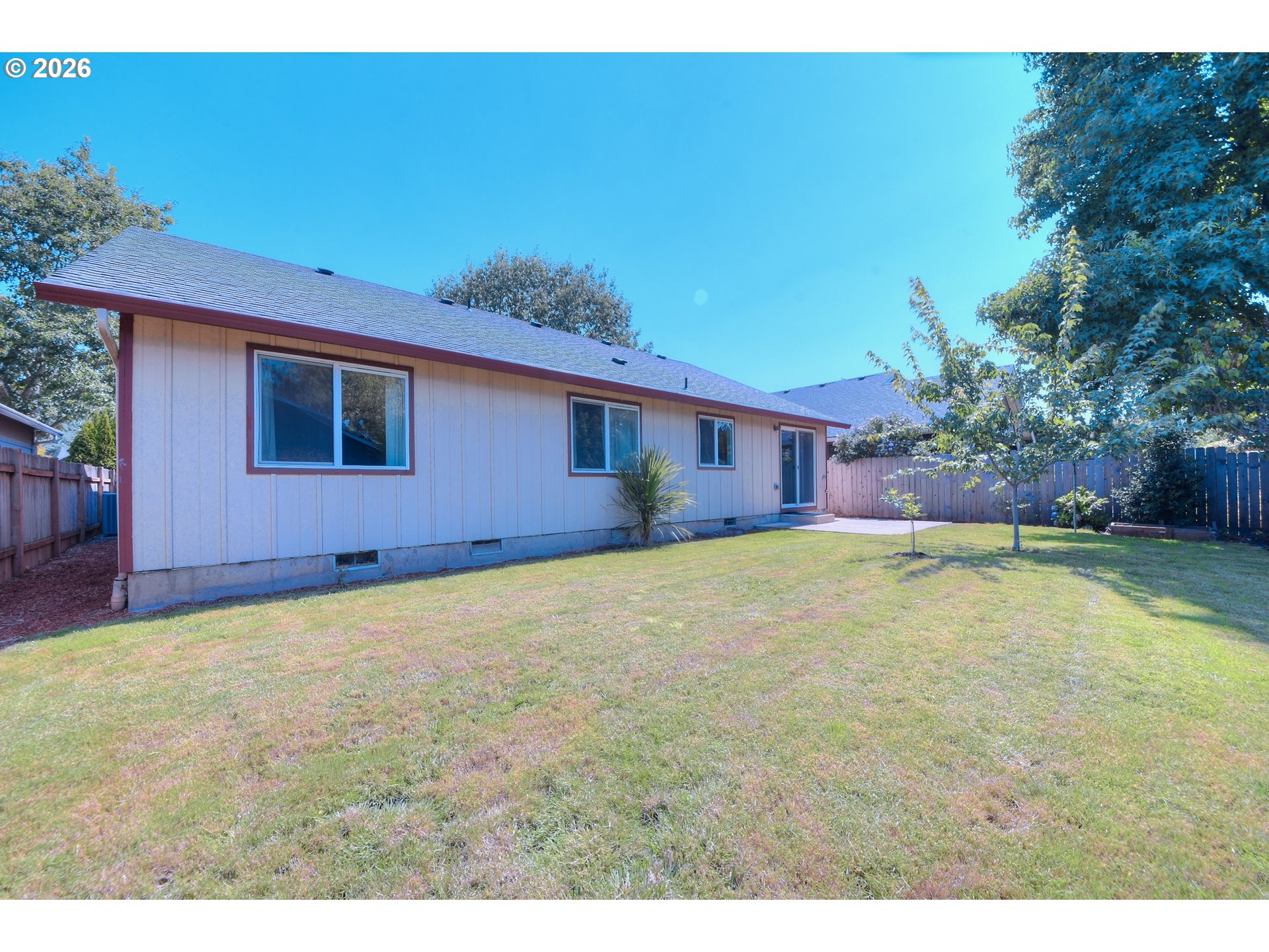 2956 DAHLIA LN
