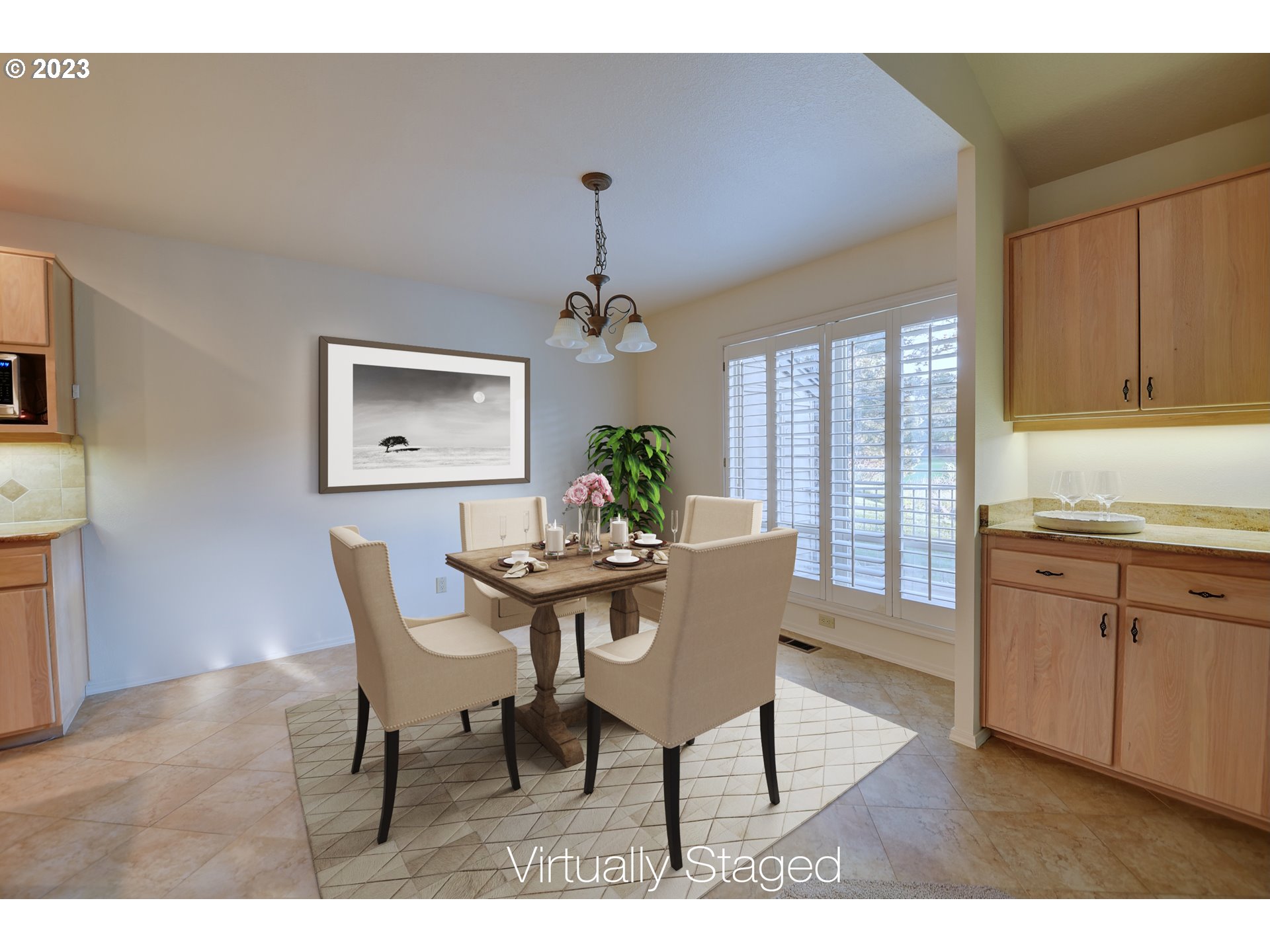 3041 NW GOLF VIEW DR