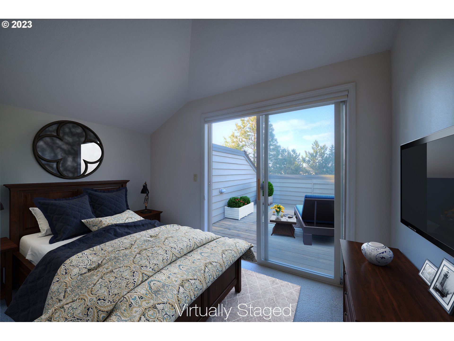 3041 NW GOLF VIEW DR