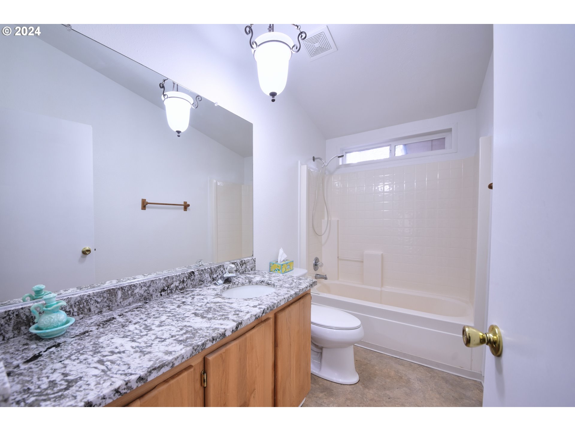 31746 CAMAS SWALE RD