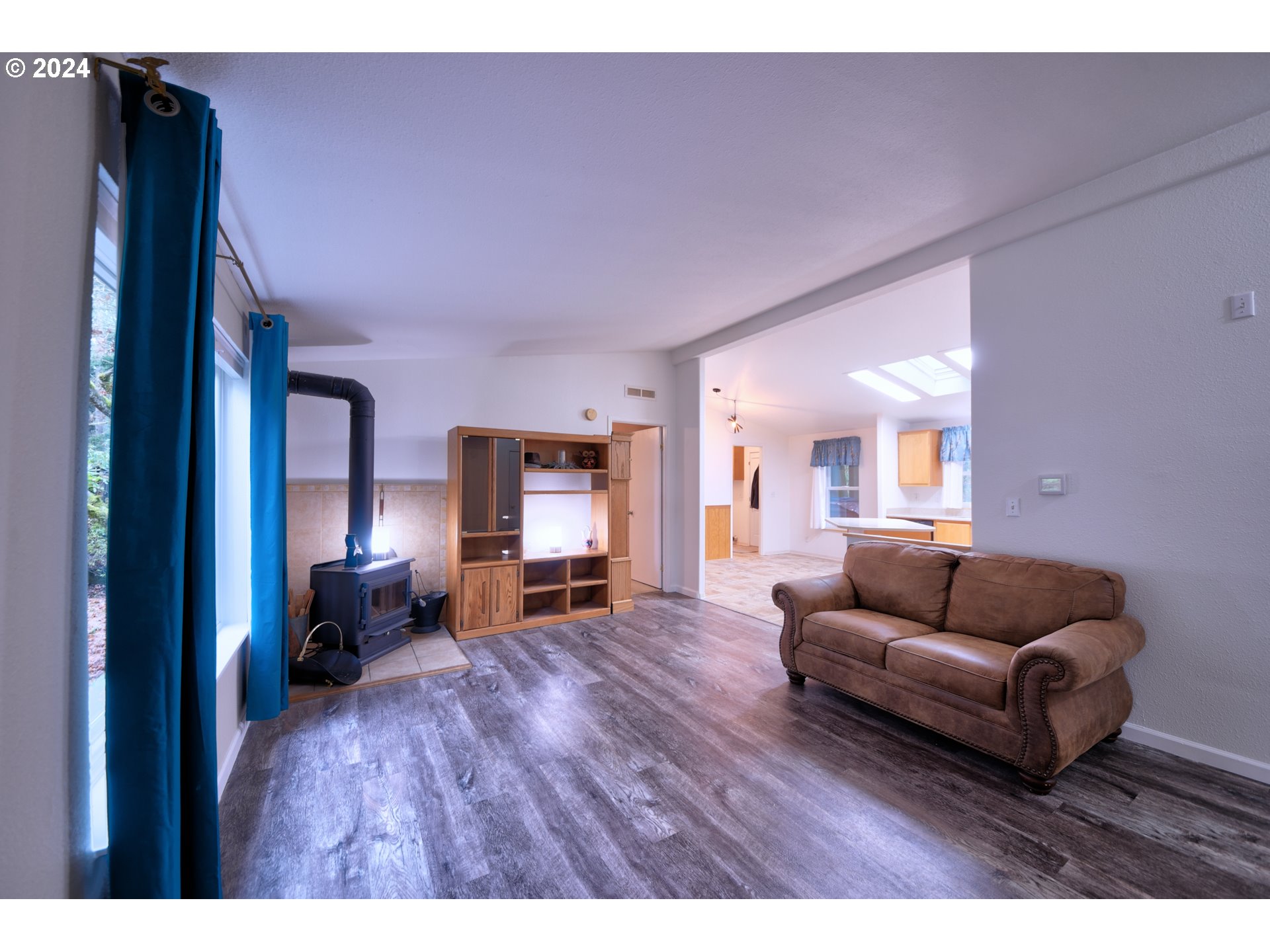 31746 CAMAS SWALE RD