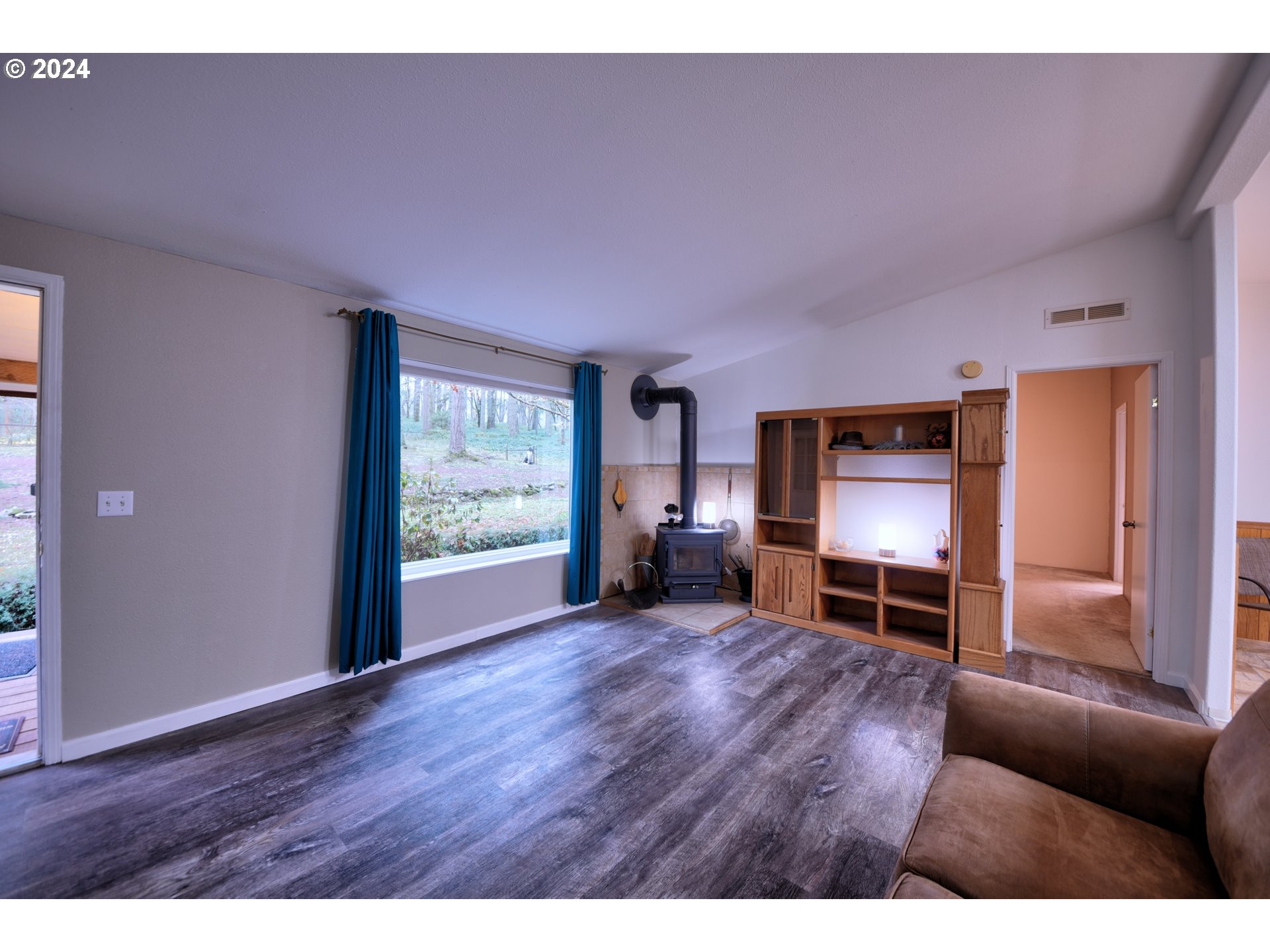 31746 CAMAS SWALE RD