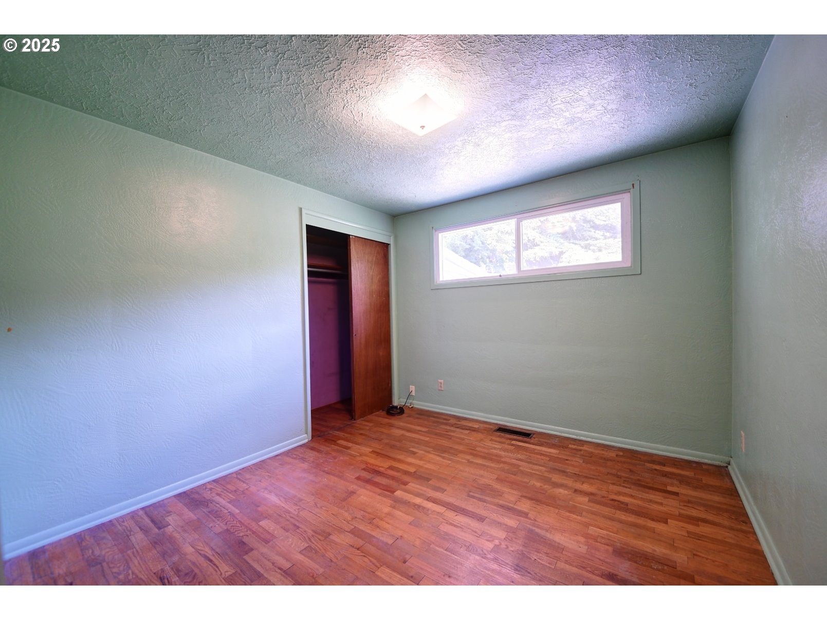 2423 ROOSEVELT BLVD