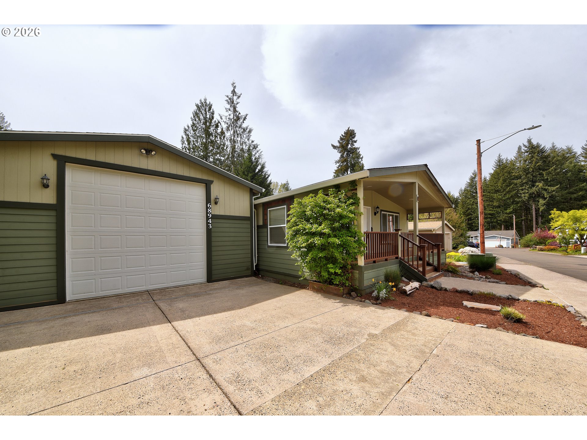 68943 E CEDAR HILL LOOP