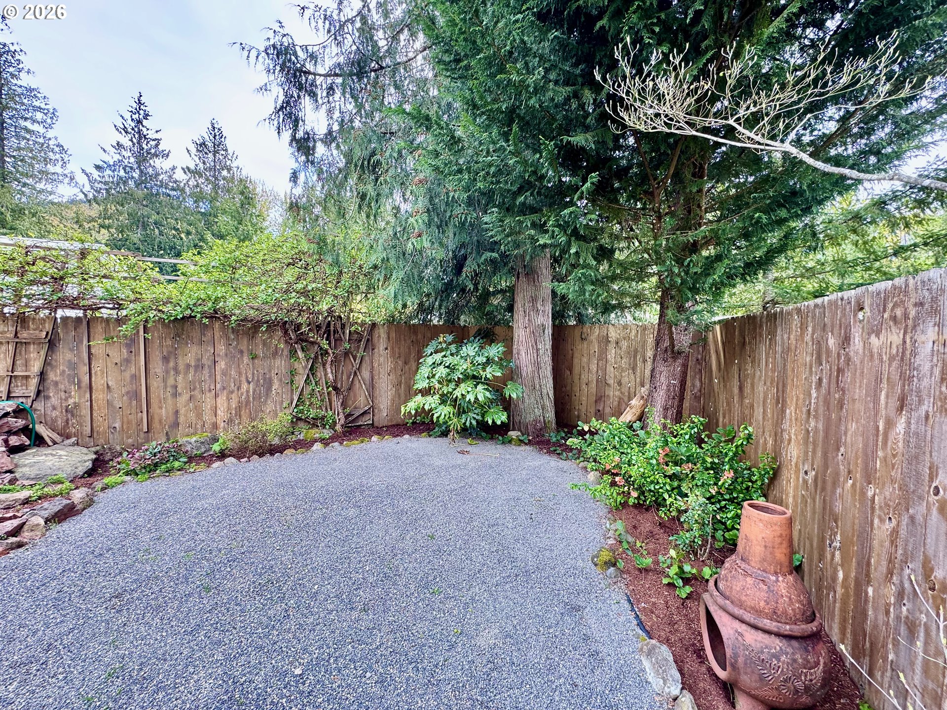 68943 E CEDAR HILL LOOP