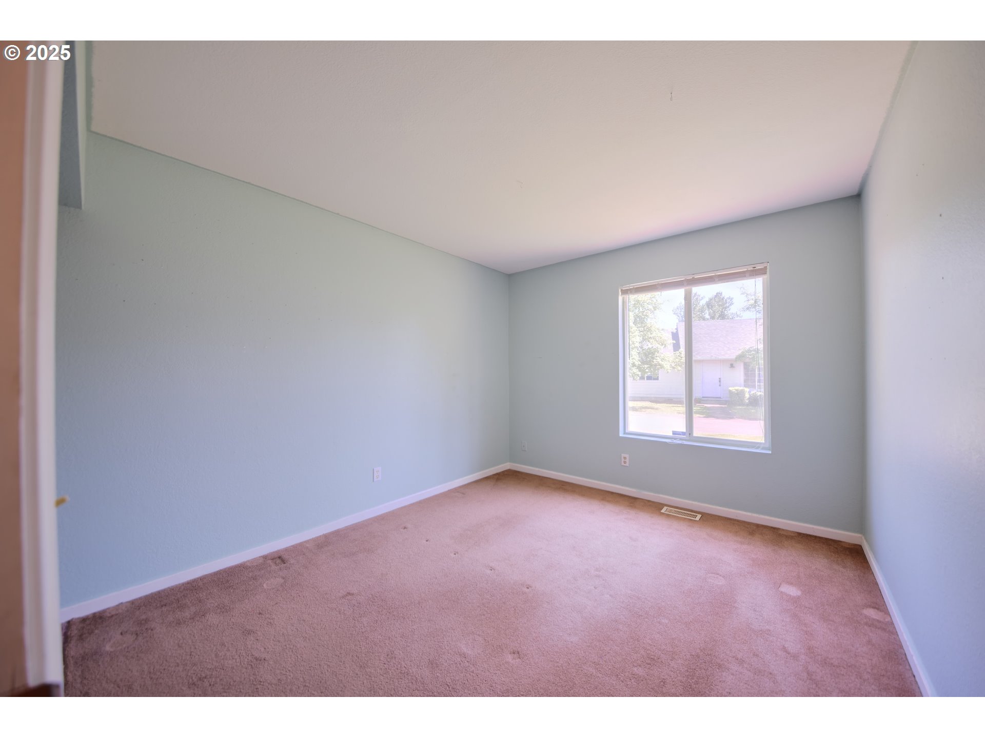 3847 SOUZA ST