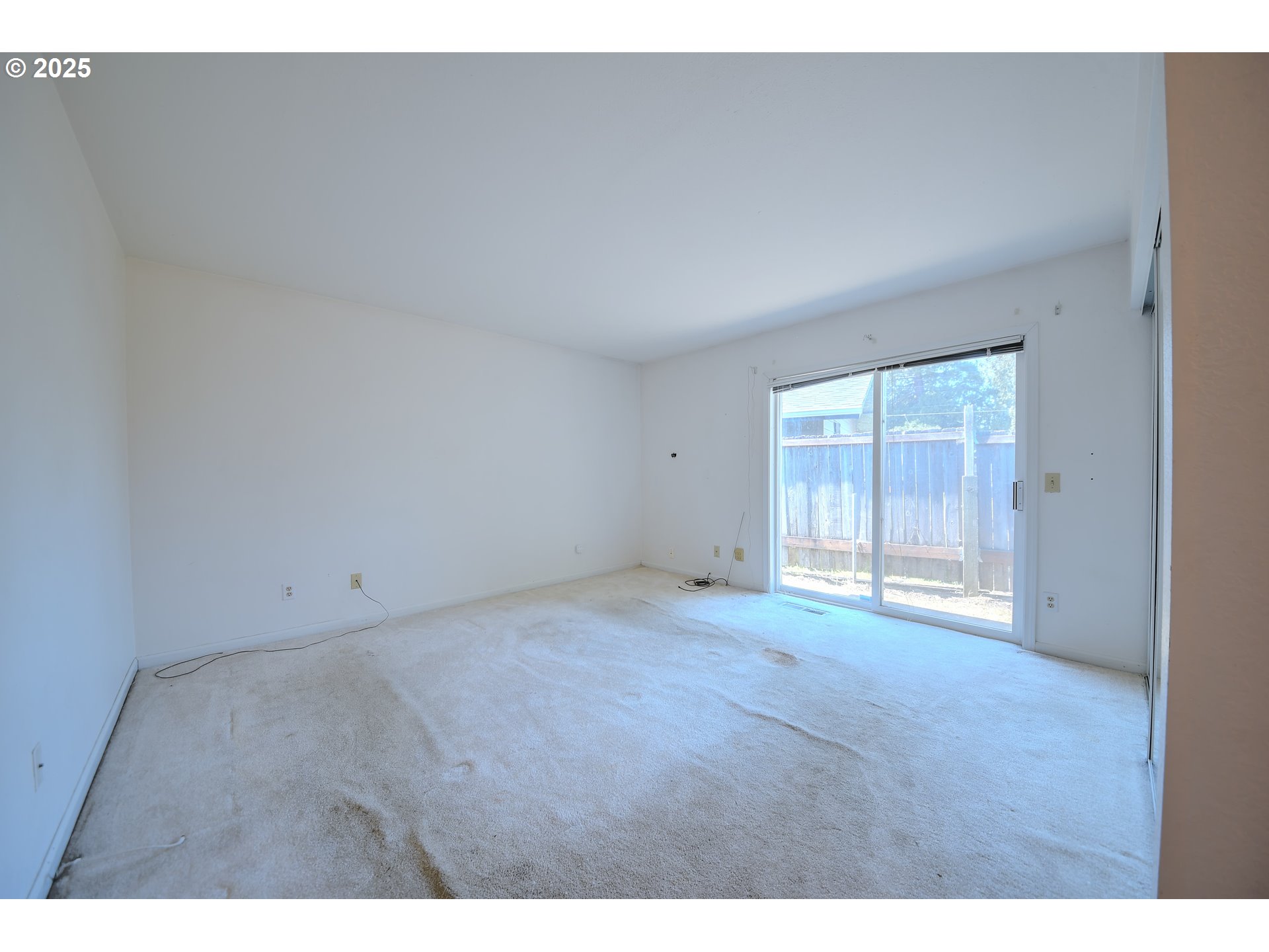 3847 SOUZA ST